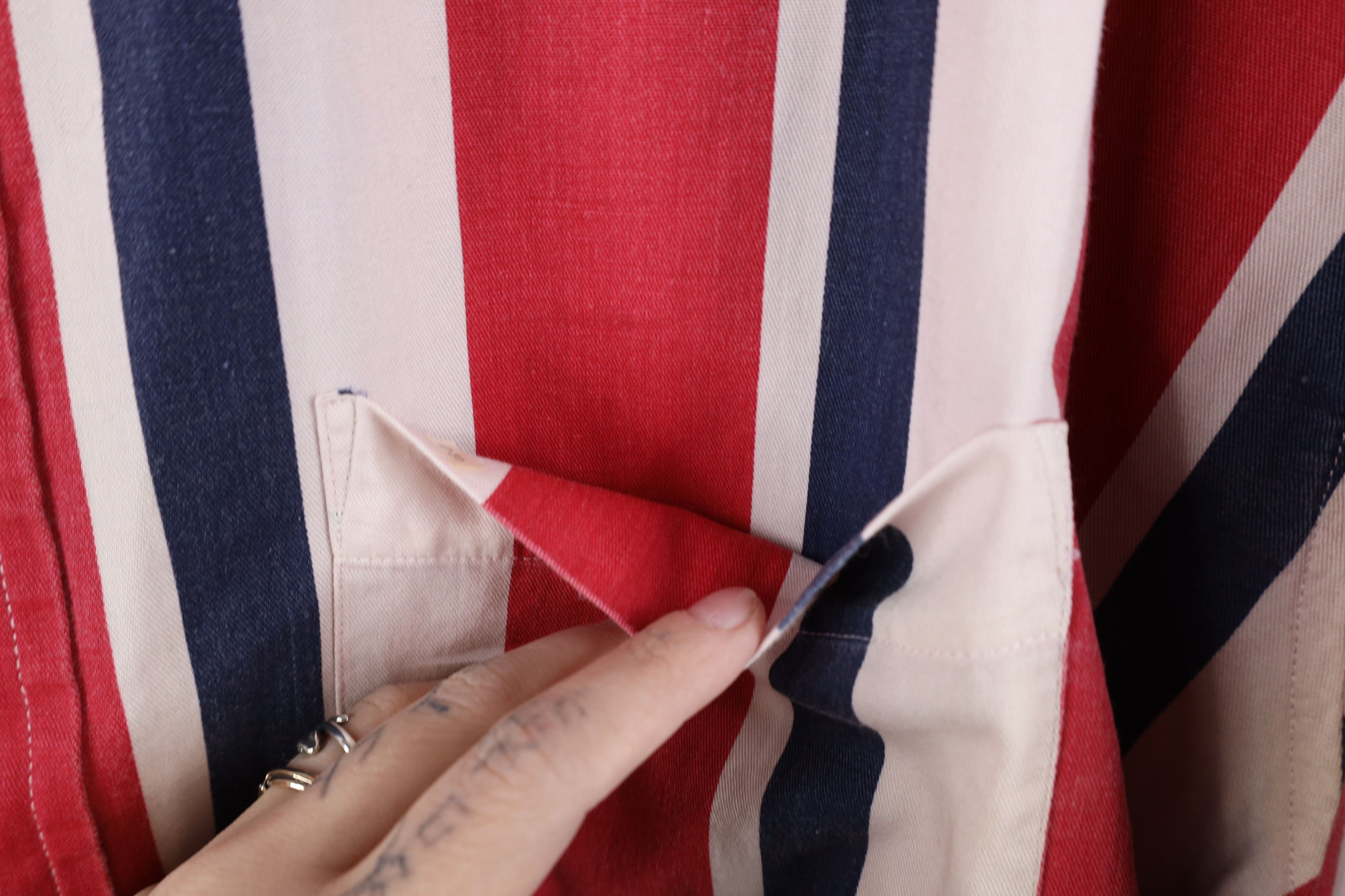American Eagle Outfitters Vintage 90s American Eagle Outfitters Block Button Shirt Size US L / EU 52-54 / 3 - 7 Thumbnail