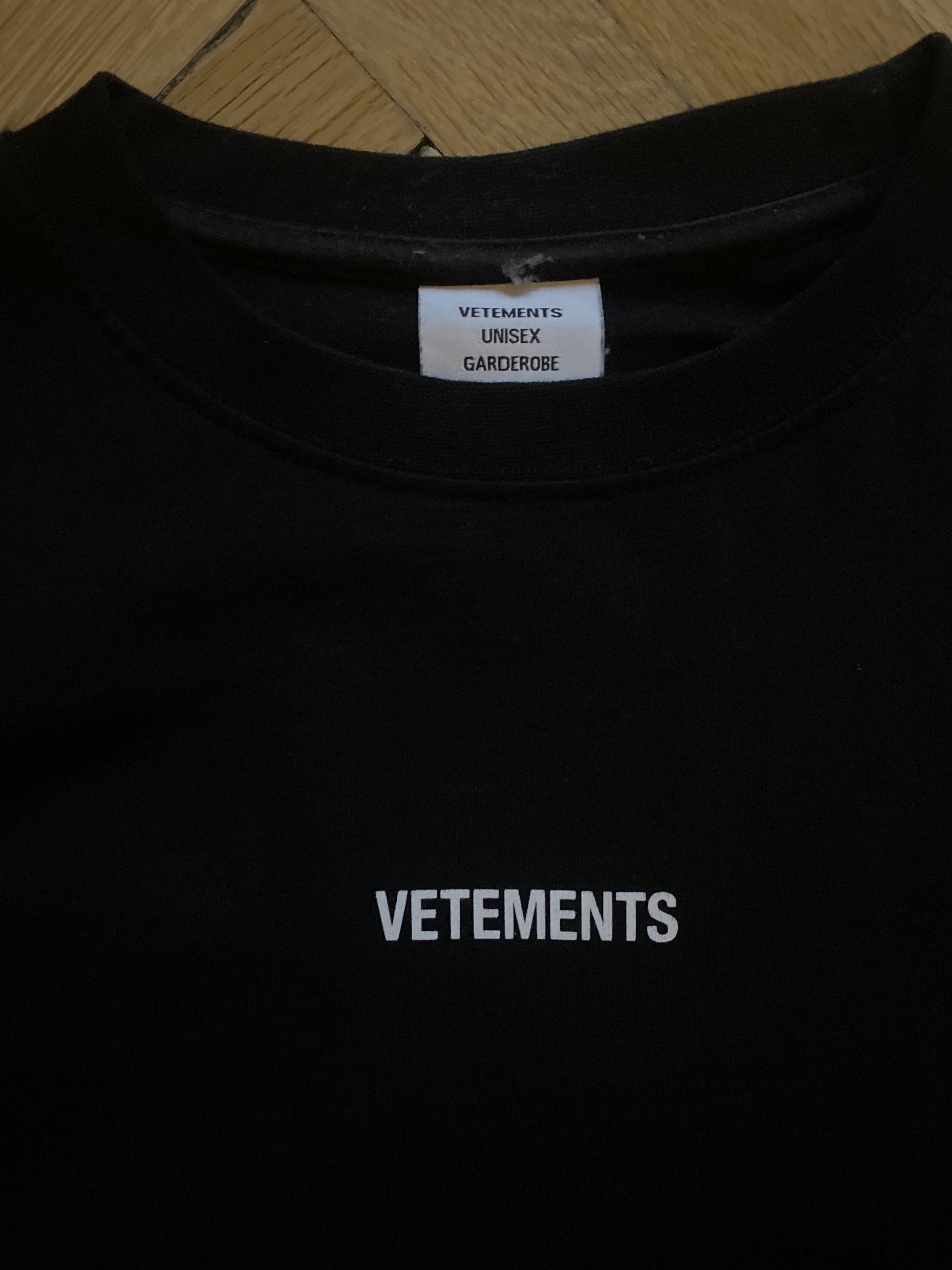 Vetements Vetements Logo Patch Oversized Unisex T-Shirt Size US M / EU 48-50 / 2 - 3 Thumbnail