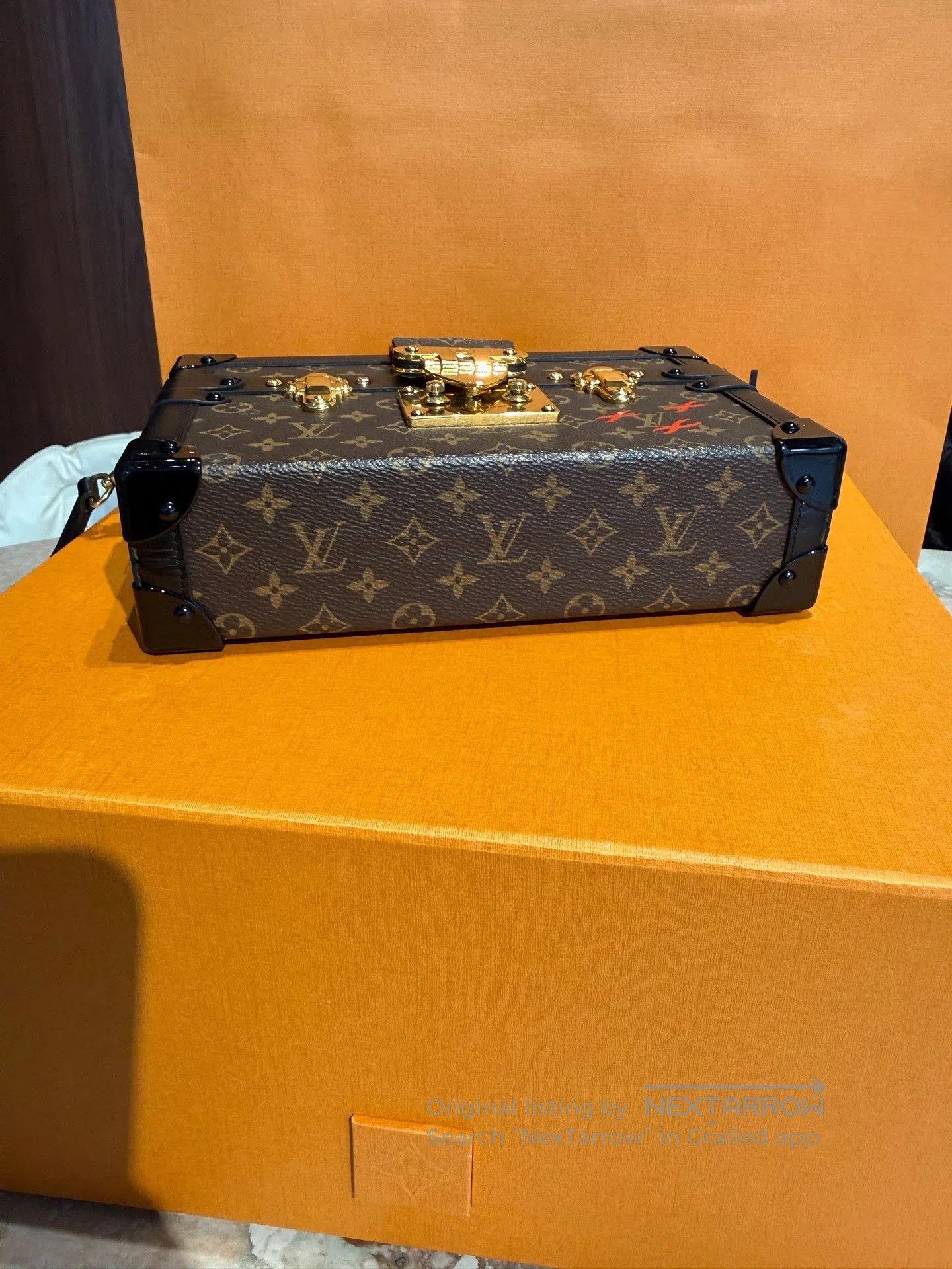 Louis Vuitton Louis Vuitton Pettie Malle Monogram Box Bag. Size ONE SIZE - 6 Thumbnail