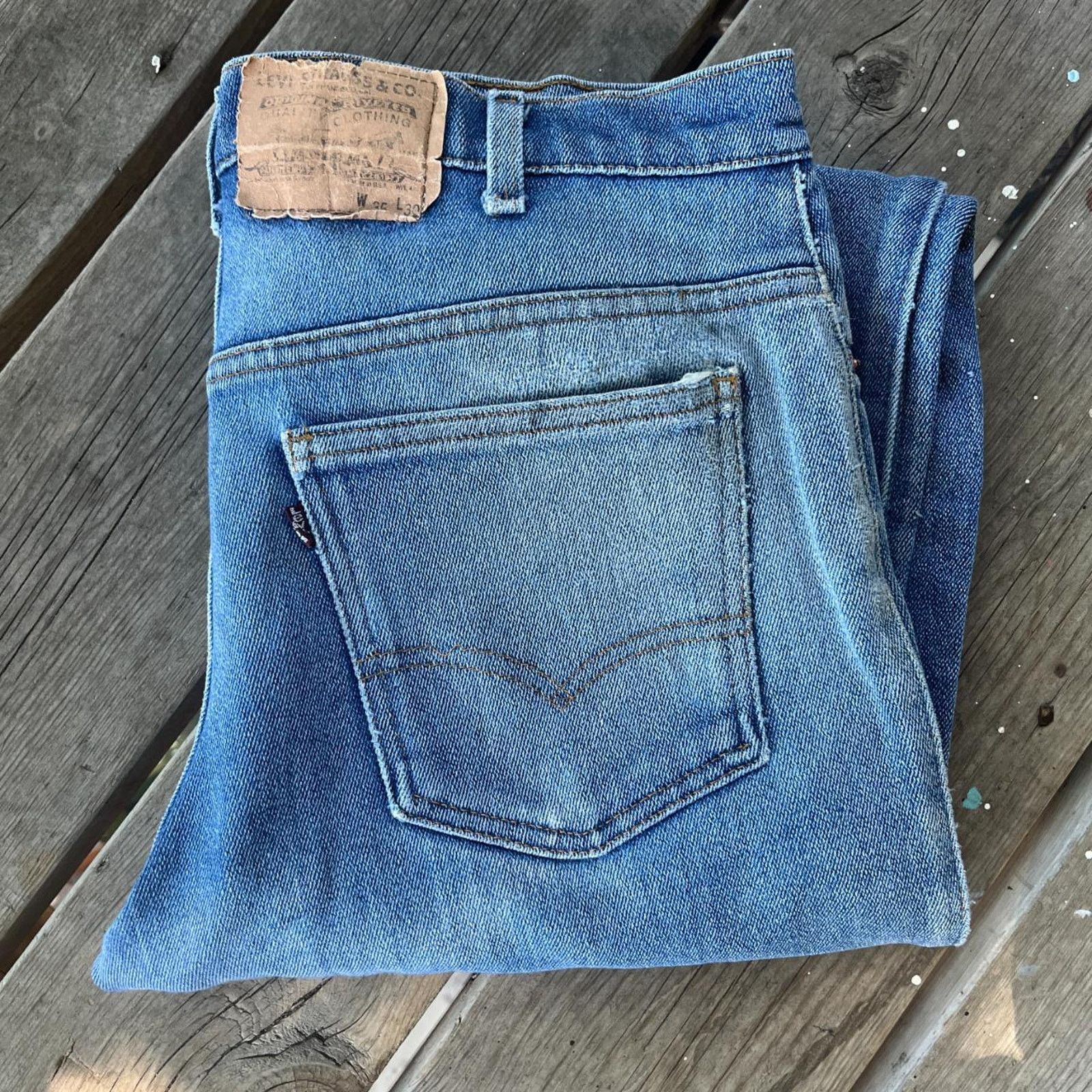Levi's × Vintage 70s Vintage Brown Tab Levi's Faded Blue Jeans 35x30 Size US 35 - 1 Thumbnail