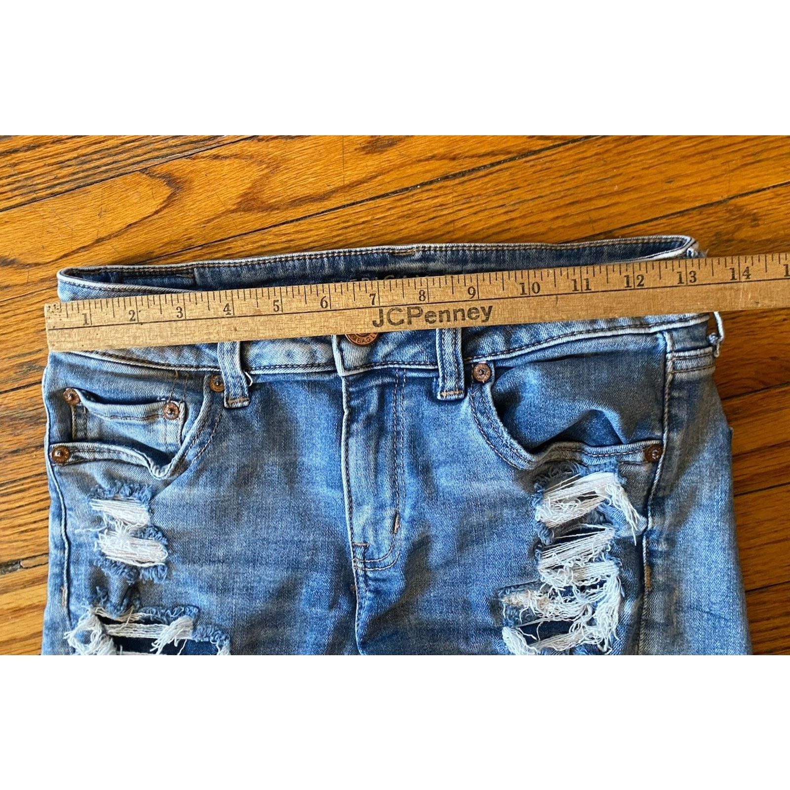 Next Level America Eagle Denim Distressed Stretch Jean Shorts Women’s 4 Size 27" / US 4 / IT 40 - 5 Thumbnail