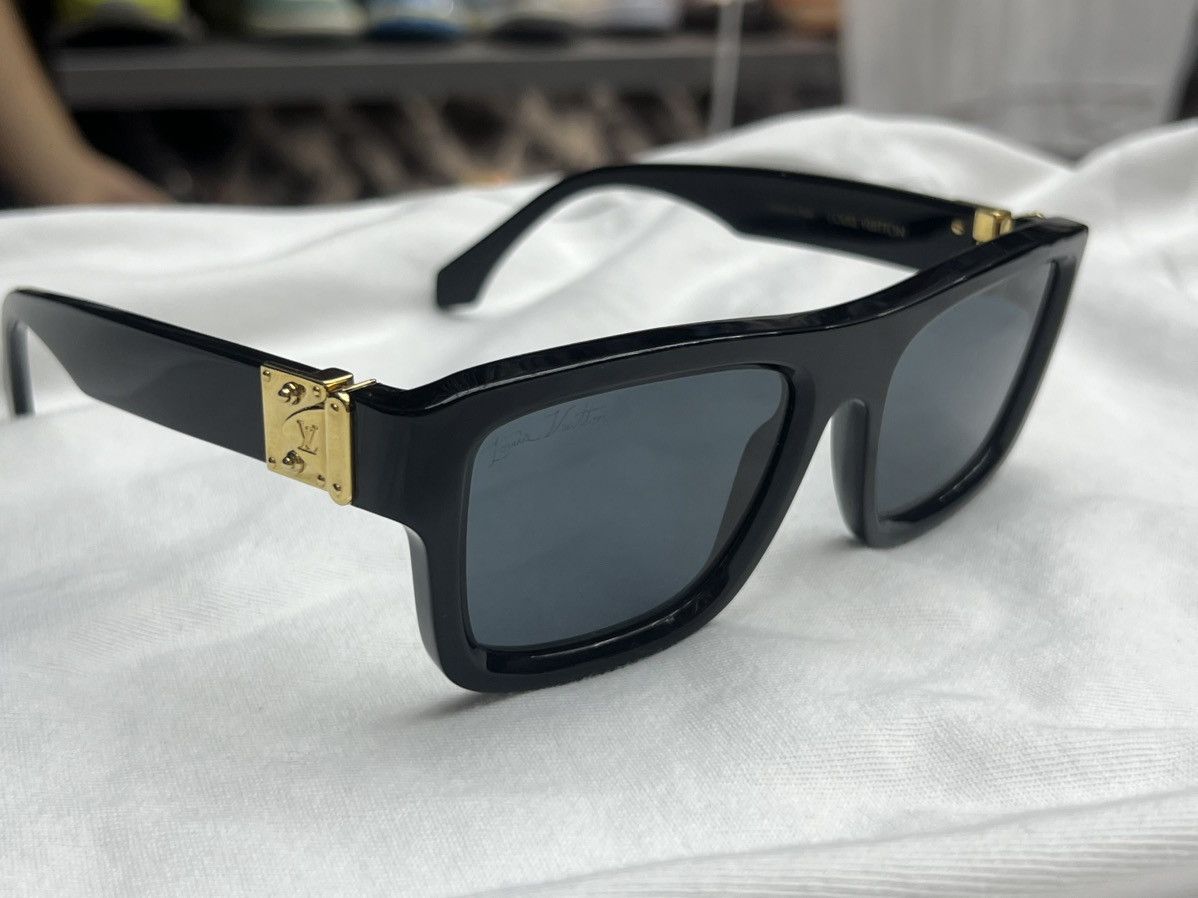 Louis Vuitton Louis Vuitton Acetate Square Sunglasses Size ONE SIZE - 1 Thumbnail