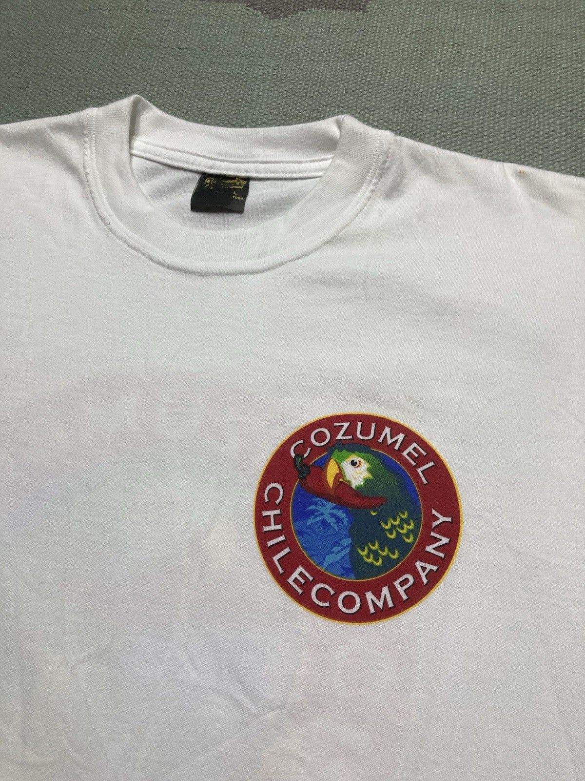 Vintage 90s t shirt Cozumel Chile Company pepper parrot Mexico large Size US L / EU 52-54 / 3 - 4 Thumbnail
