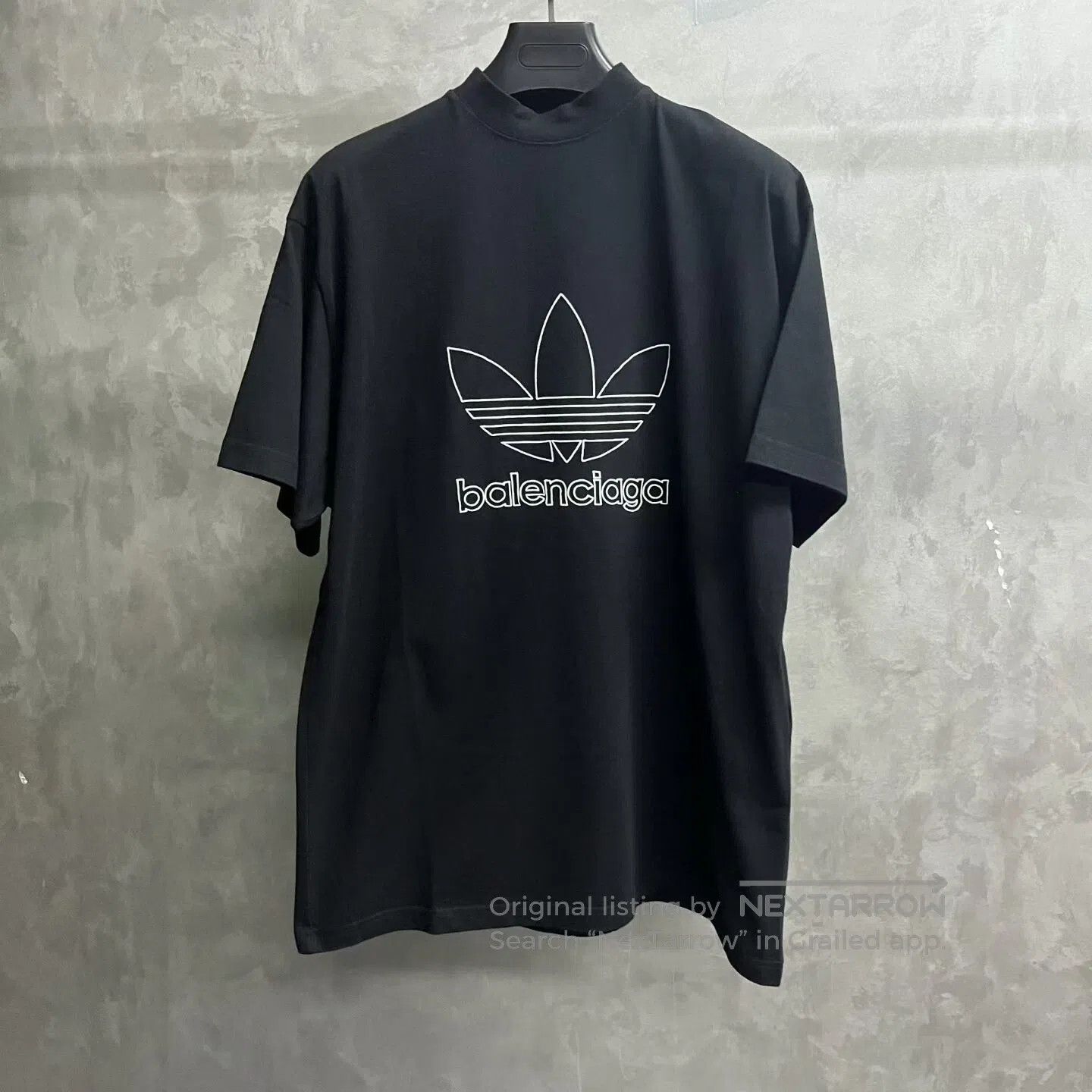 Other Louis Vuitton Brand Logo Embroidered Letter Round-Collar S Size US S / EU 44-46 / 1 - 1 Thumbnail