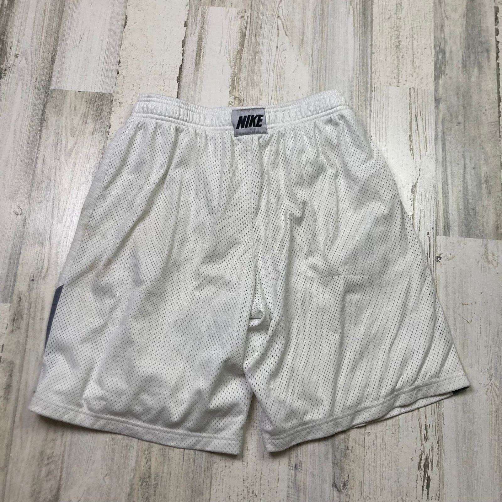 Nike Nike Athletic Gym Shorts Size US 32 / EU 48 - 5 Thumbnail
