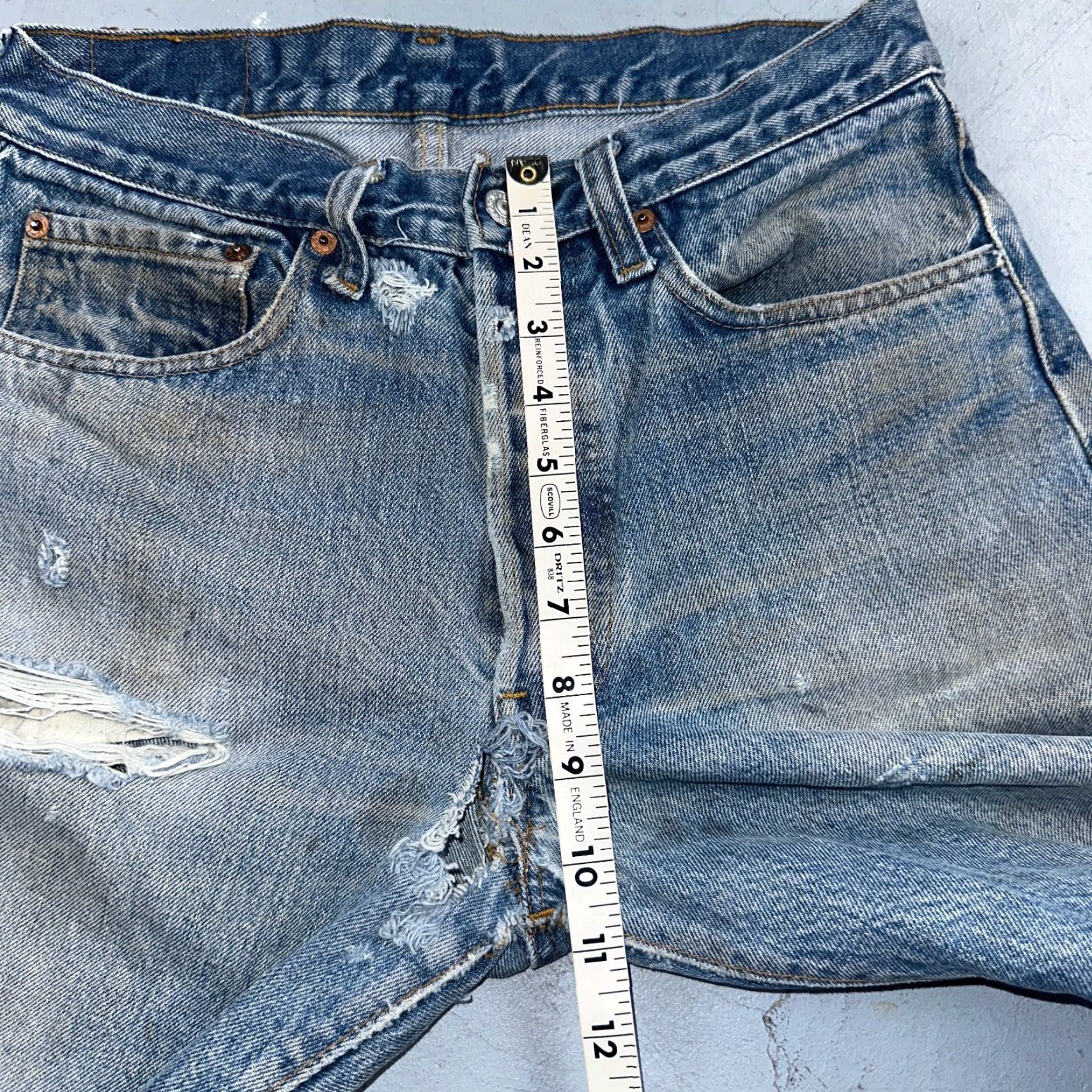 Levi's VINTAGE Levi's 501 Jeans Men 32x31 Light Wash 80s USA Distressed Straight Denim Size US 32 / EU 48 - 6 Thumbnail