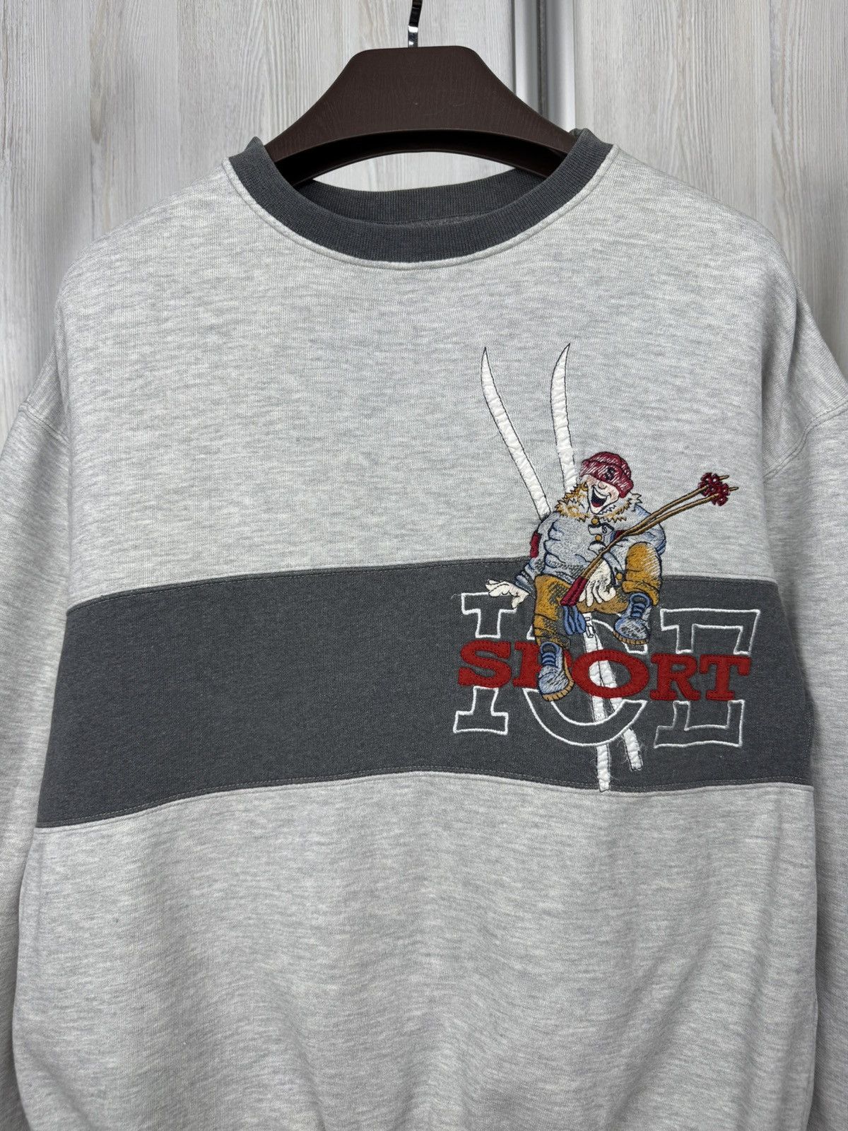 Iceberg Ice Sport by Iceberg vintage ski made in Italy sweatshirt Size US XL / EU 56 / 4 - 3 Thumbnail