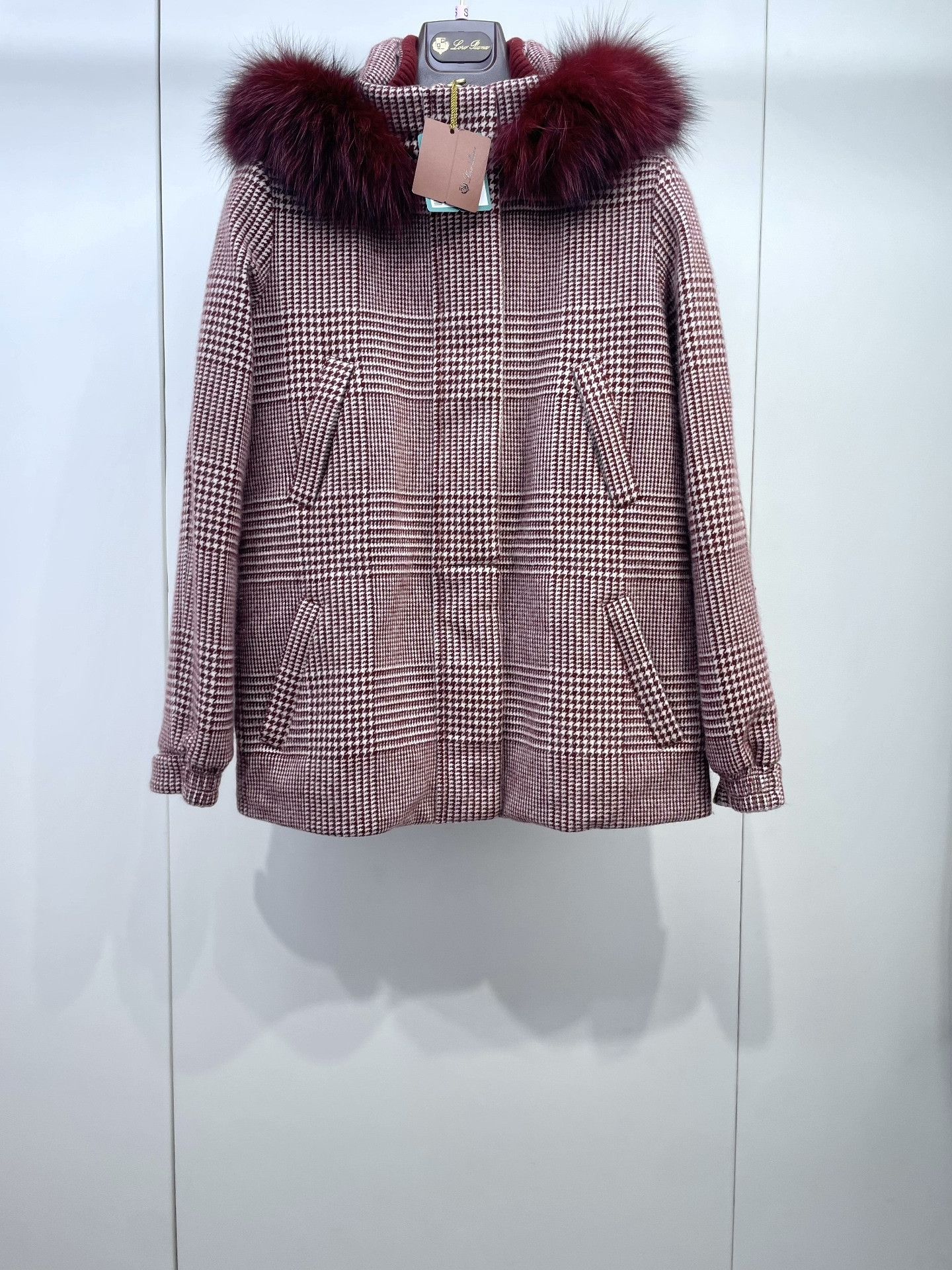 Loro Piana Loro Piana Fur Collar Houndstooth Coat Size S / US 4 / IT 40 - 1 Thumbnail
