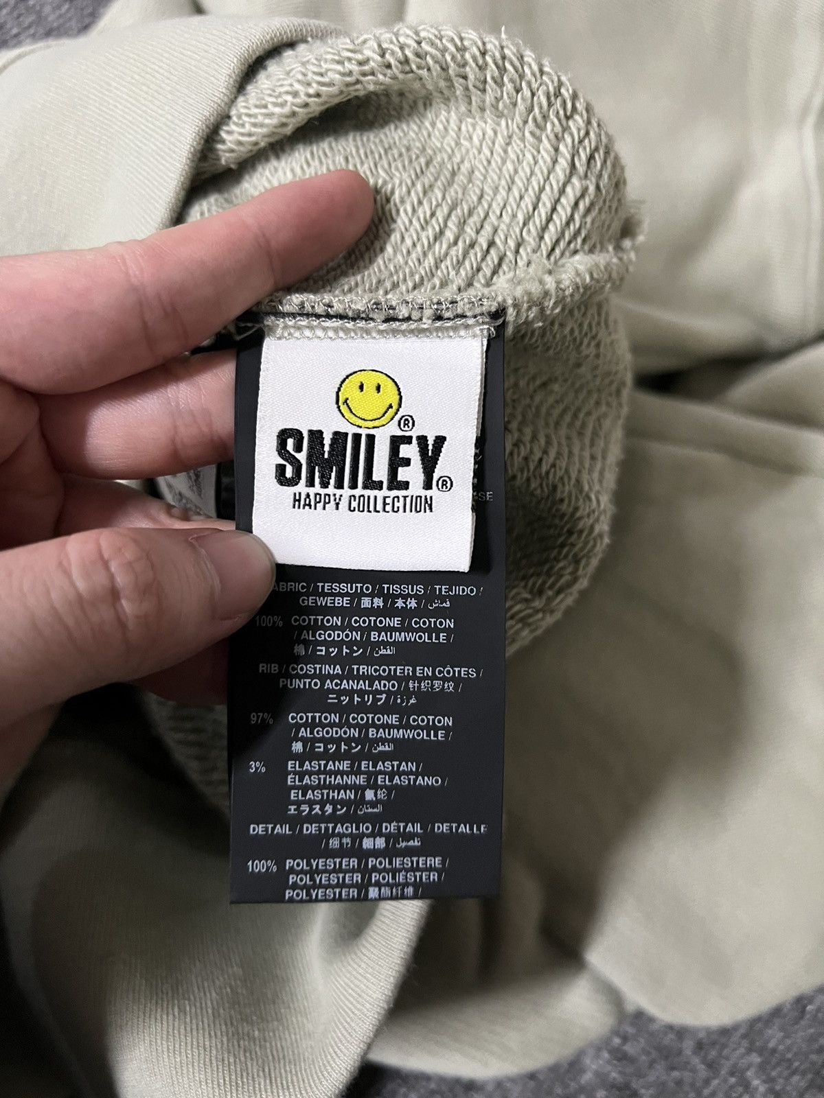 Palm Angels 「retail💲595」Brand new palm angels x smiley juggler crewneck Size US M / EU 48-50 / 2 - 11 Thumbnail