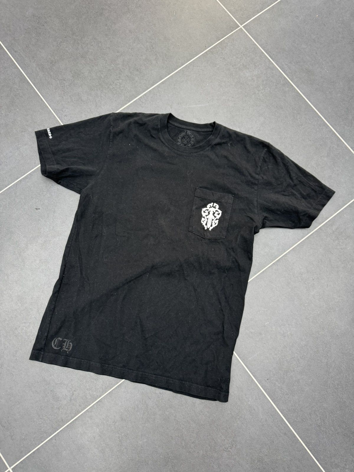 Chrome Hearts Chrome hearts half dagger script logo shortsleeve Size US L / EU 52-54 / 3 - 2 Thumbnail