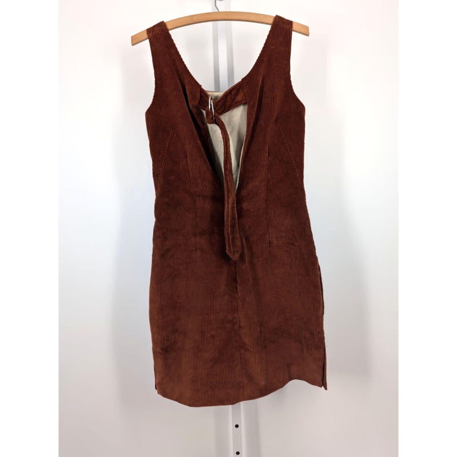 Vintage Lorod NYC Brown Corduroy D Ring Back Strap Dress Womens Pencil Knee Length Sleeveless Zip 0 Regular gBBri t9a Size XS / US 0-2 / IT 36-38 - 4 Thumbnail