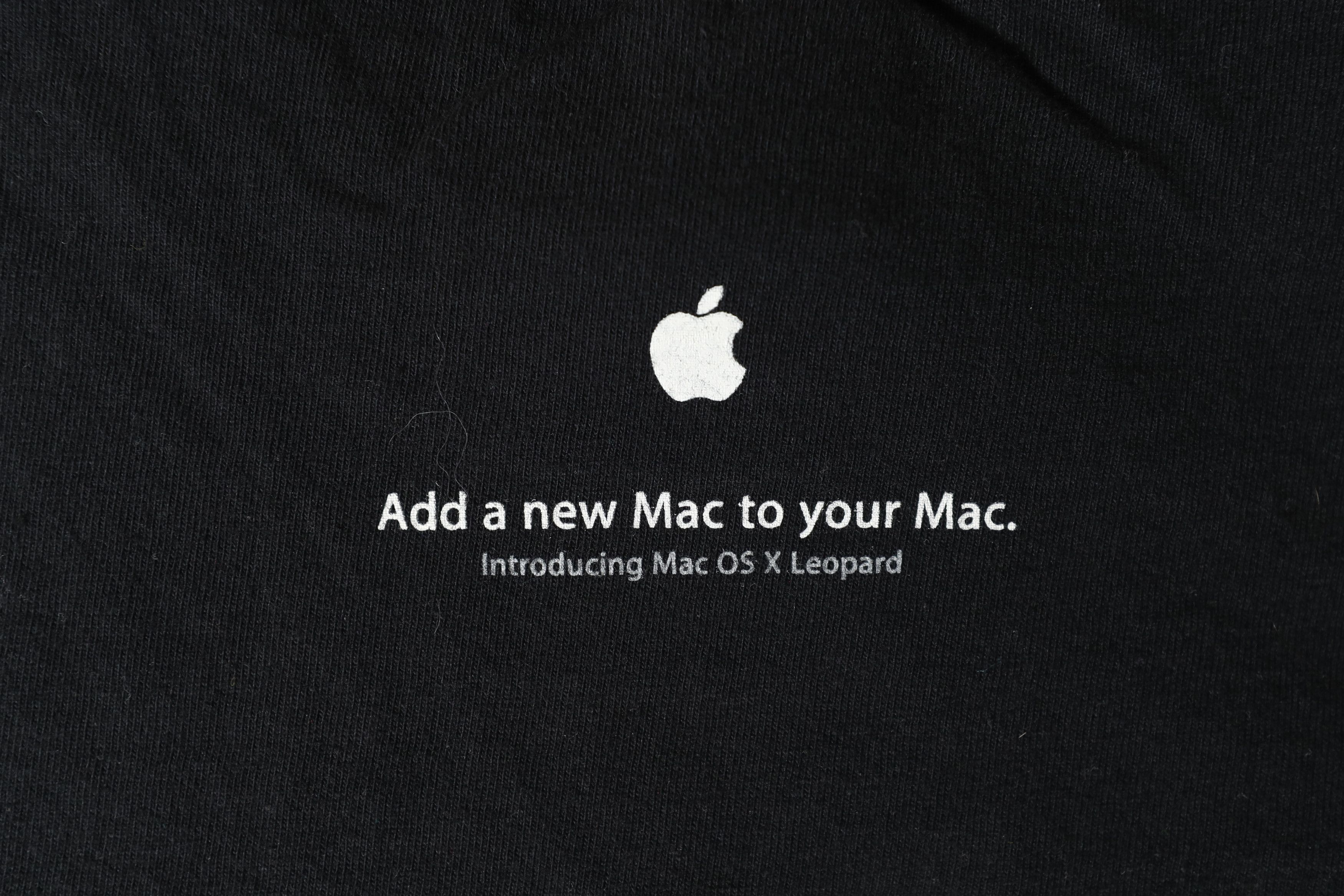 Apple VTG Apple Mac OS X Leopard Tee (L) Size US L / EU 52-54 / 3 - 9 Thumbnail
