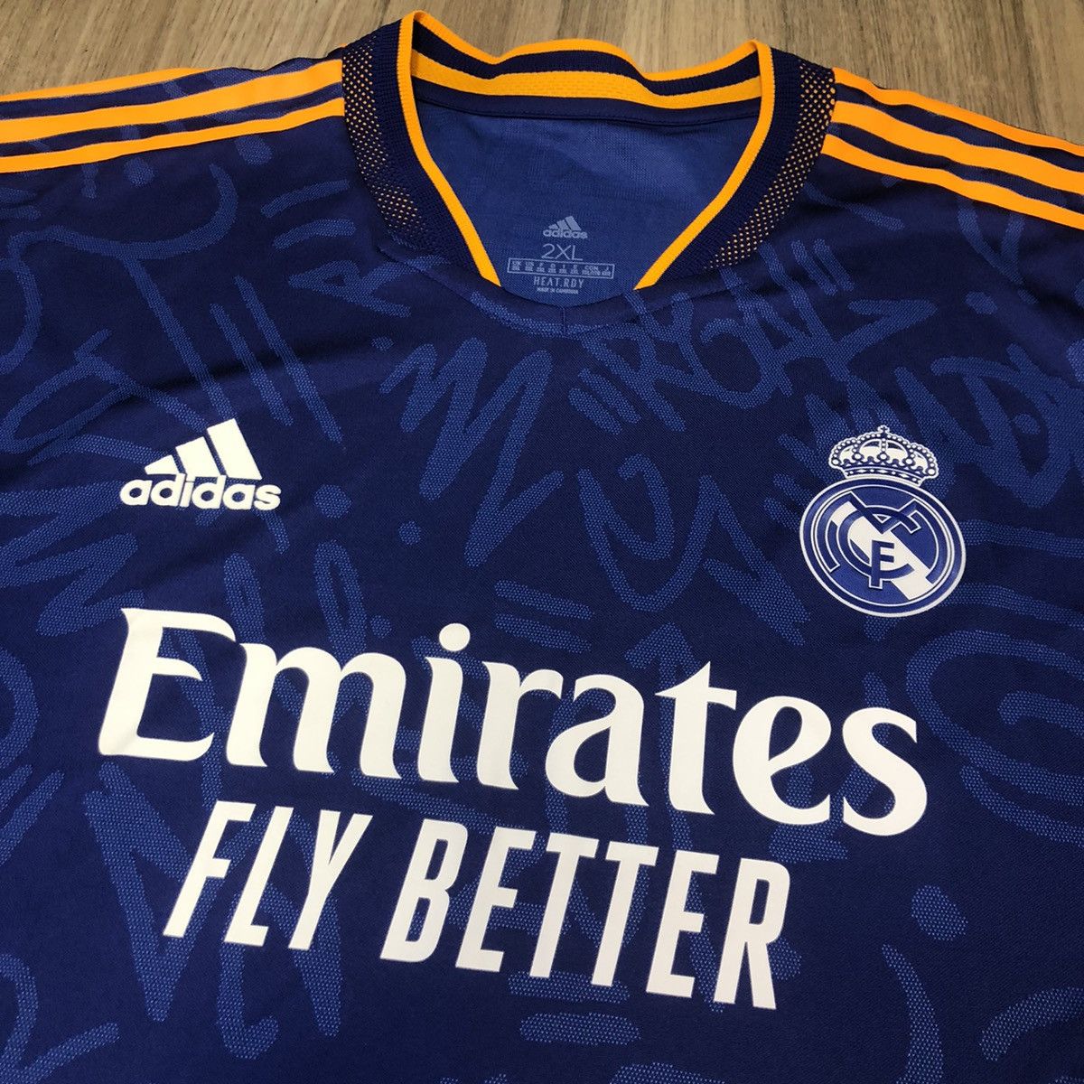 Adidas Real Madrid 22/23 player issue Longsleeves away shirt Size US XXL / EU 58 / 5 - 3 Thumbnail