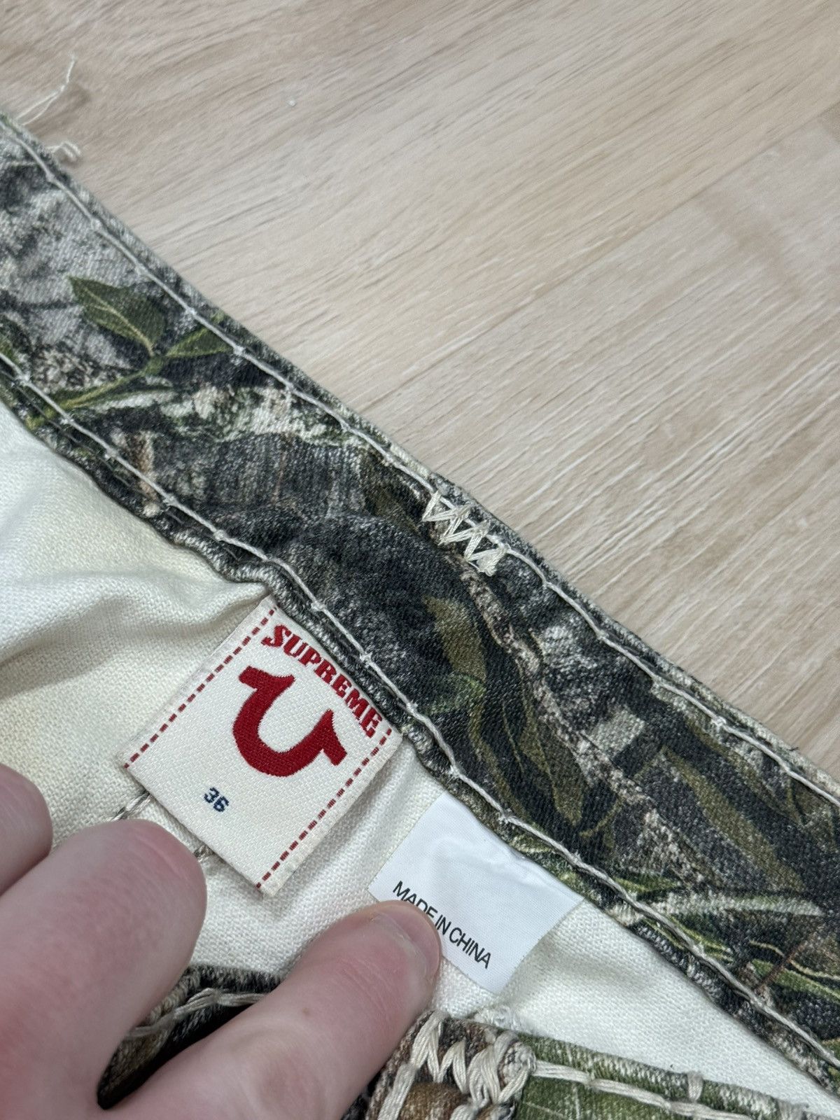 Supreme × True Religion Supreme True Religion Realtree Camo Denim Cargo Pants Size US 36 / EU 52 - 12 Thumbnail