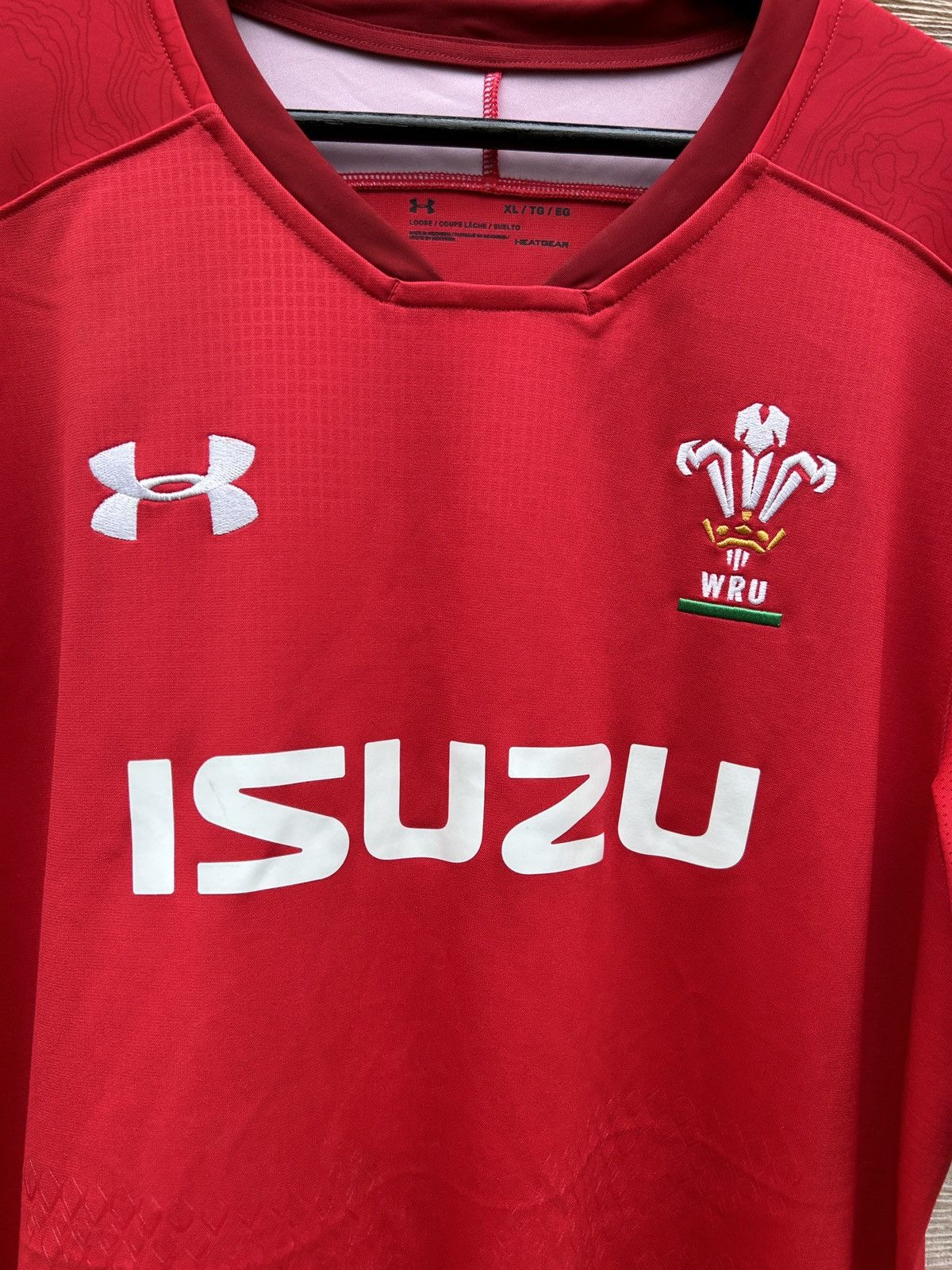 Under Armour Under Armour Wales Rugby Union WRU 2018/19 Home Jersey Size US XL / EU 56 / 4 - 2 Thumbnail