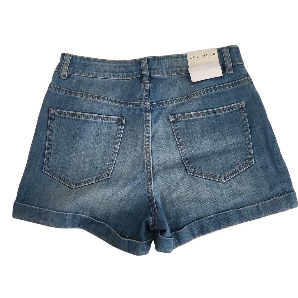 Bullhead Denim Co. Bullhead Denim Women's Size 9 Blue Cuffed Mom Shorts Size 30" / US 8 / IT 44 - 2 Thumbnail