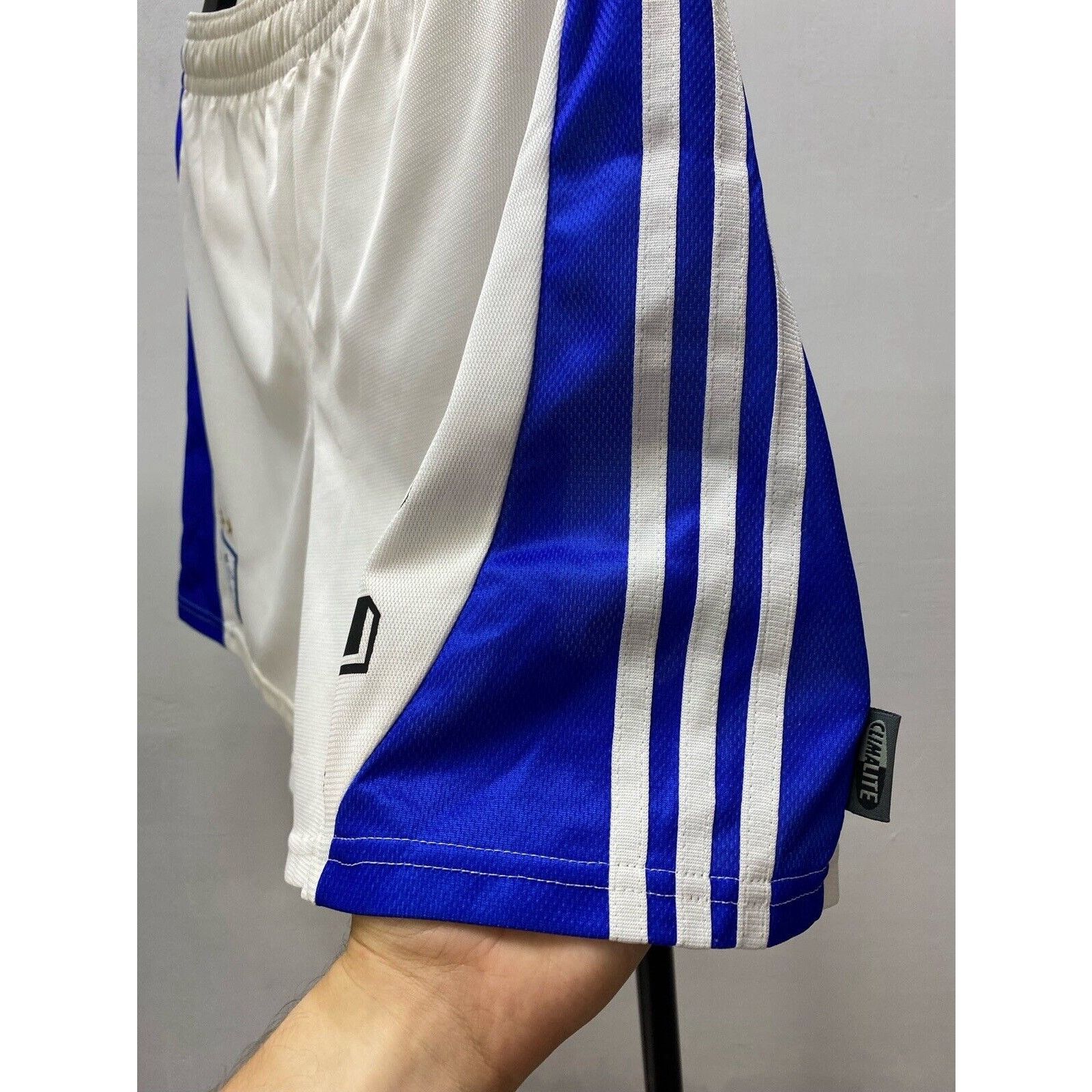 Adidas Grasshopper Club Zurich 2000s #2 Football Soccer Shorts Size US 34 / EU 50 - 12 Thumbnail