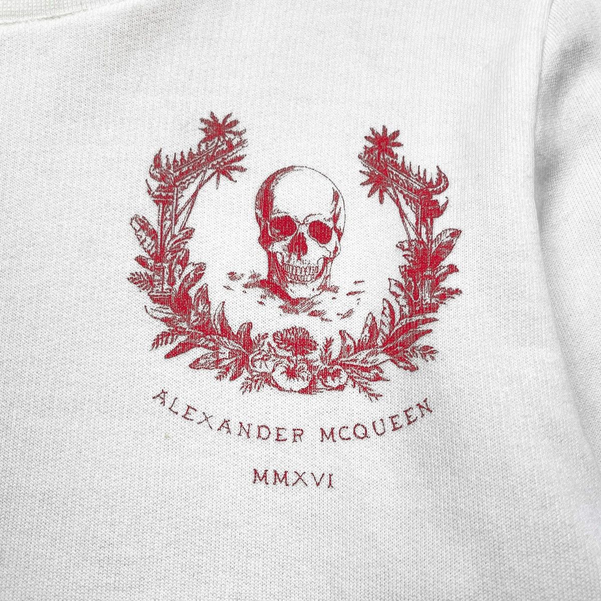 Alexander McQueen Alexander McQueen Skull Sweatshirt Size M / US 6-8 / IT 42-44 - 3 Thumbnail