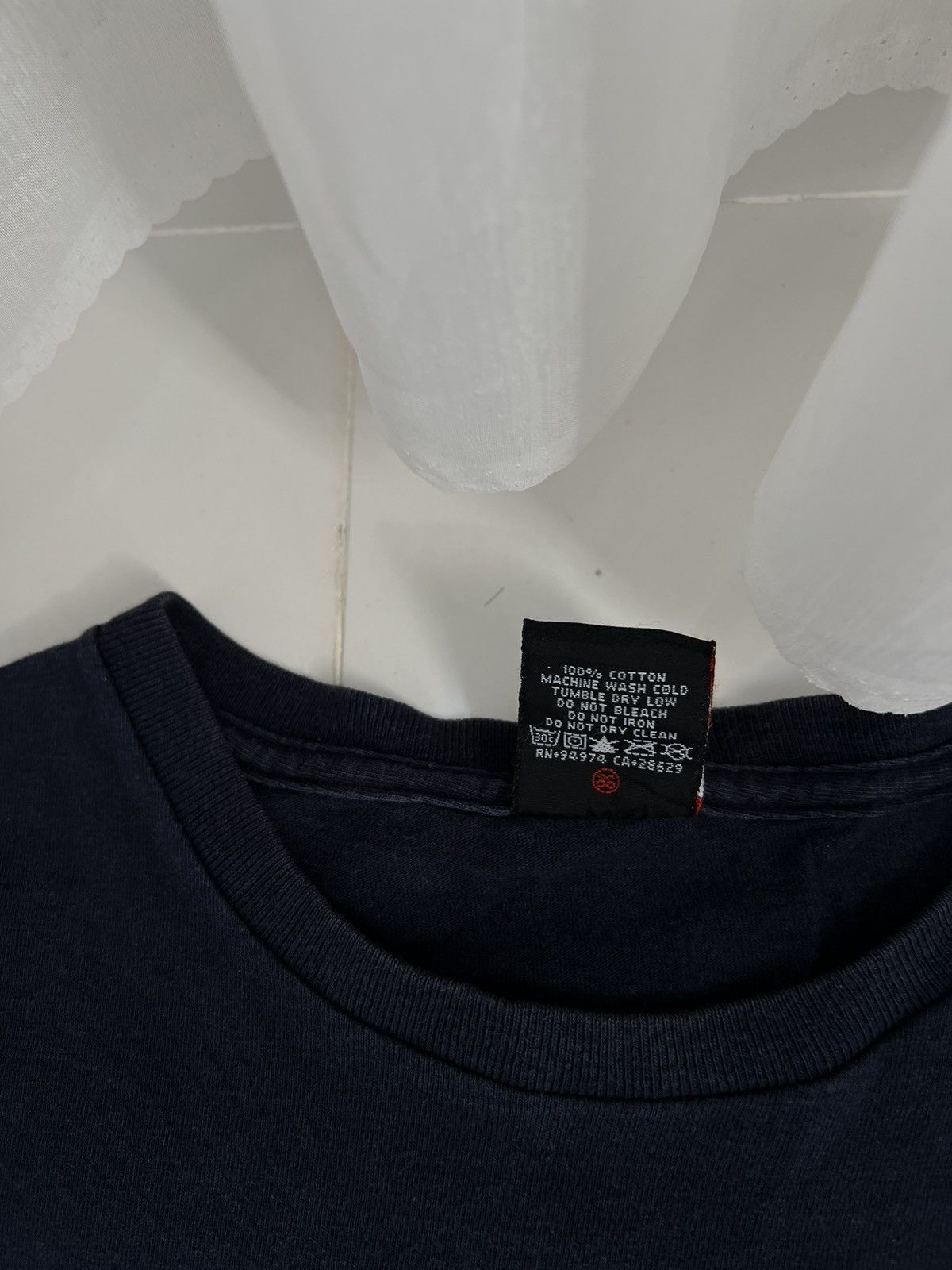 Stussy 90’s STUSSY THE MACHINE KOSTAS SEREMETIS RARE NEON LOGO TEE Size US L / EU 52-54 / 3 - 4 Thumbnail