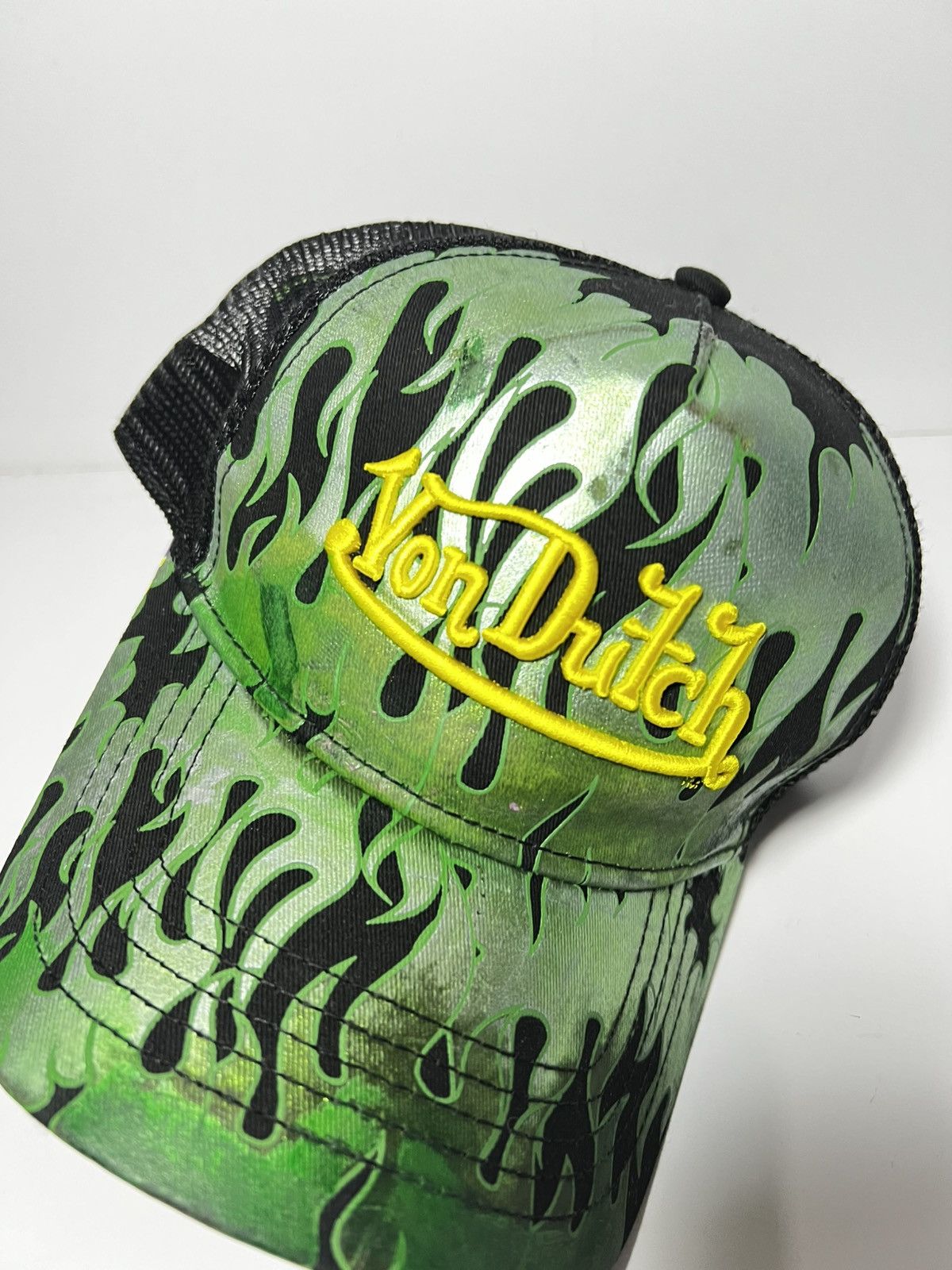 Von Dutch VON DUTCH CLASSIC FLAME TRUCKER HAT AS SEEN ON STEVE AOKI Size ONE SIZE - 3 Thumbnail