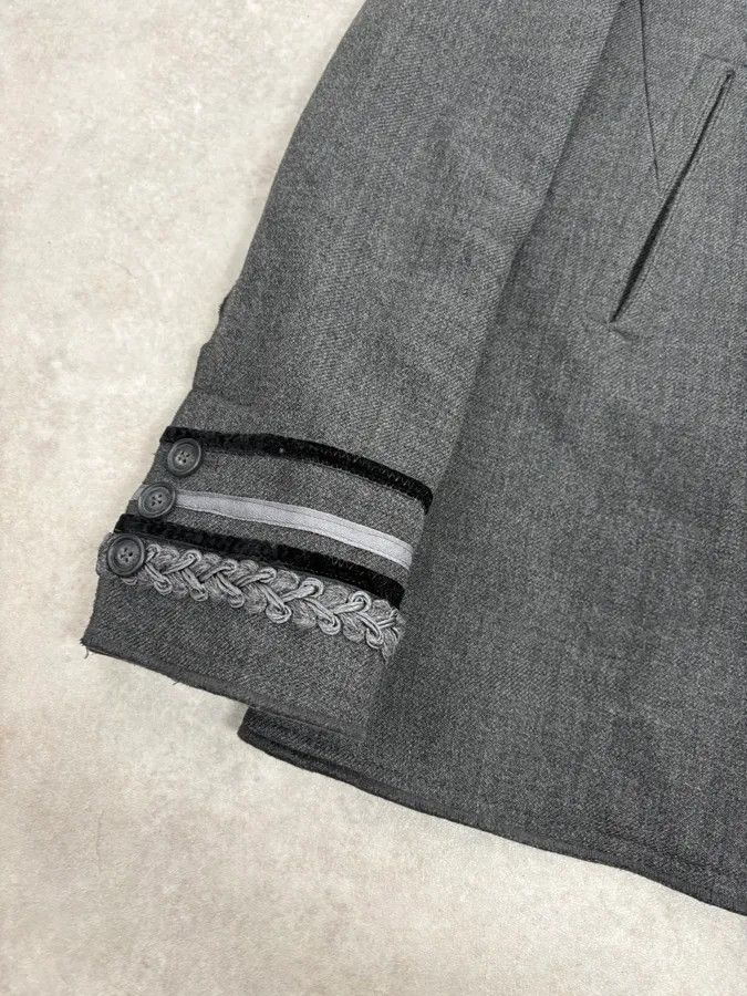Dolce & Gabbana 2000s Dolce & Gabbana Grey Detachable Fur Hooded Coat Size XS / US 0-2 / IT 36-38 - 9 Thumbnail