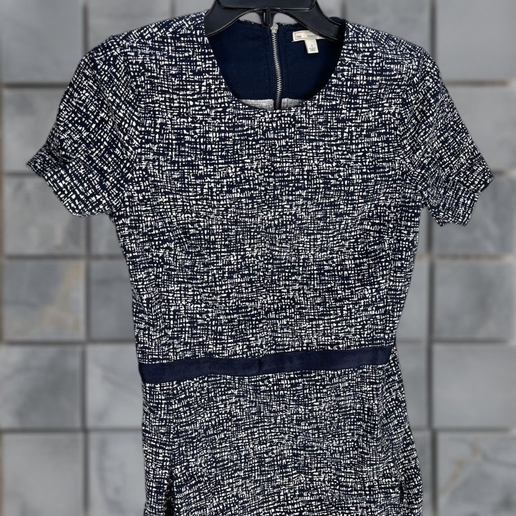 Gap Y2K Gap Dress Womens Size 2 Blue White Short Sleeve Zip Back Pockets Cotton FLO W Size 26" / US 2 / IT 38 - 1 Thumbnail