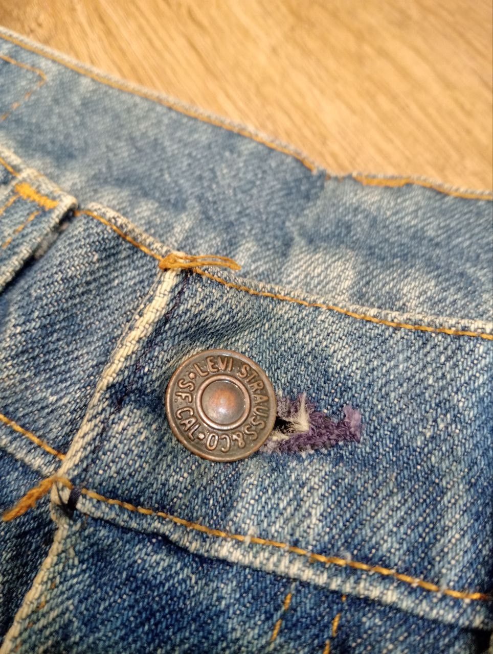 Levi's Vintage Clothing VINTAGE LEVI'S ORANGE TAB BLEACH FLARED JEANS Size US 33 - 5 Thumbnail