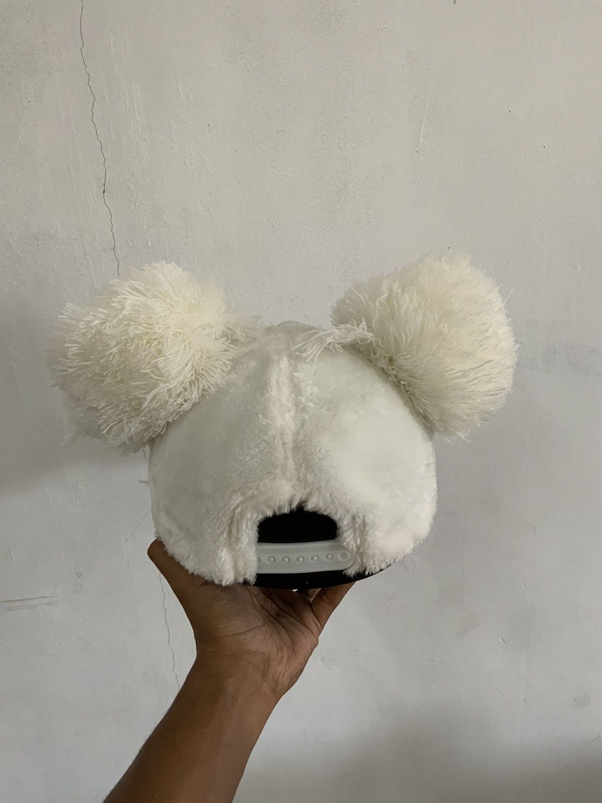 Disney Mickey Mouse Mohair Fur Disney Hat Cap Size ONE SIZE - 4 Thumbnail
