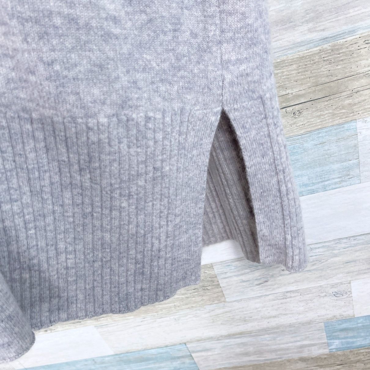 Club Monaco Club Monaco Cashmere Beach Duster Cardigan Gray Womens L Size L / US 10 / IT 46 - 4 Thumbnail