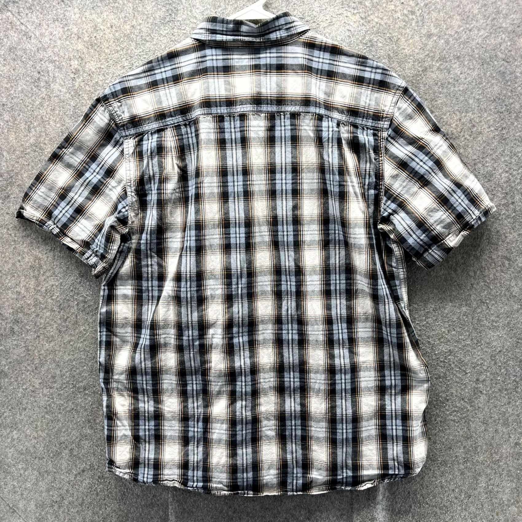 Carhartt Carhartt Shirt Mens L Gray Plaid Short Sleeve Button Front Relaxed Fit Size US L / EU 52-54 / 3 - 2 Thumbnail