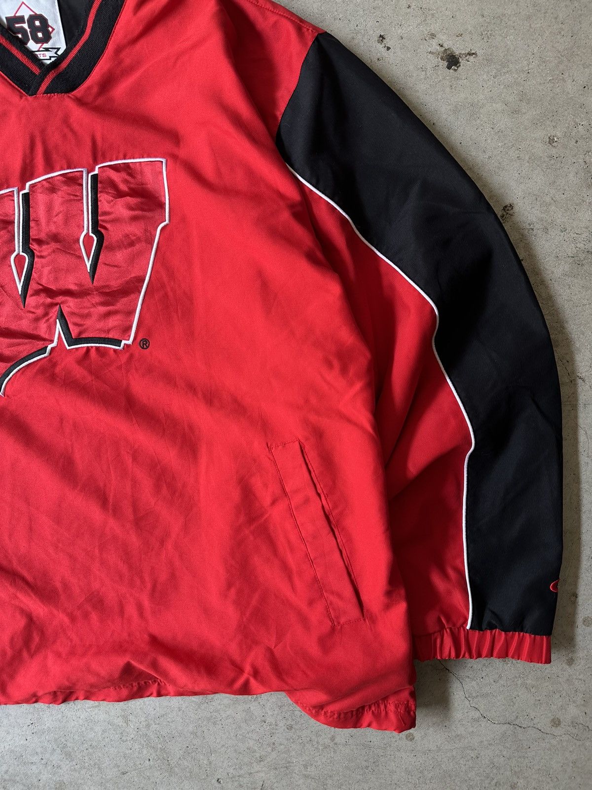 Starter Y2K Vintage Wisconsin Badgers windbreaker Size US XL / EU 56 / 4 - 4 Thumbnail