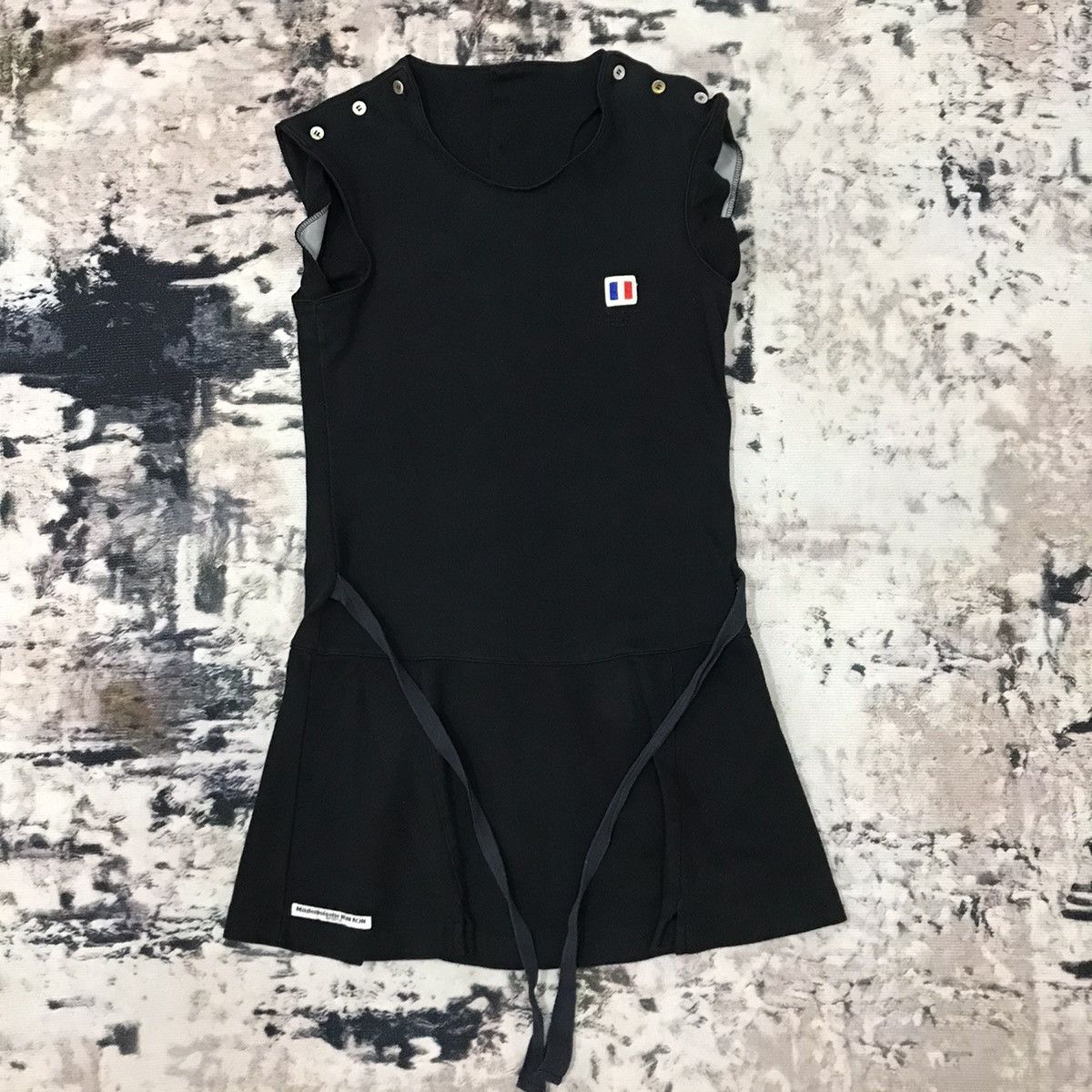 Japanese Brand × Mademoiselle Non Non Madmoiselle Non Non Button Up Back Sleeveless Dress Shirt Size XS / US 0-2 / IT 36-38 - 1 Thumbnail
