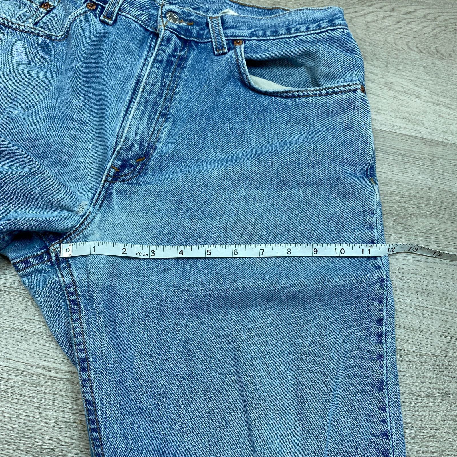 Levi's × Vintage VTG 90s Levi's 550 Relaxed Fit Jeans 32x32 Made in USA Size US 32 / EU 48 - 8 Thumbnail