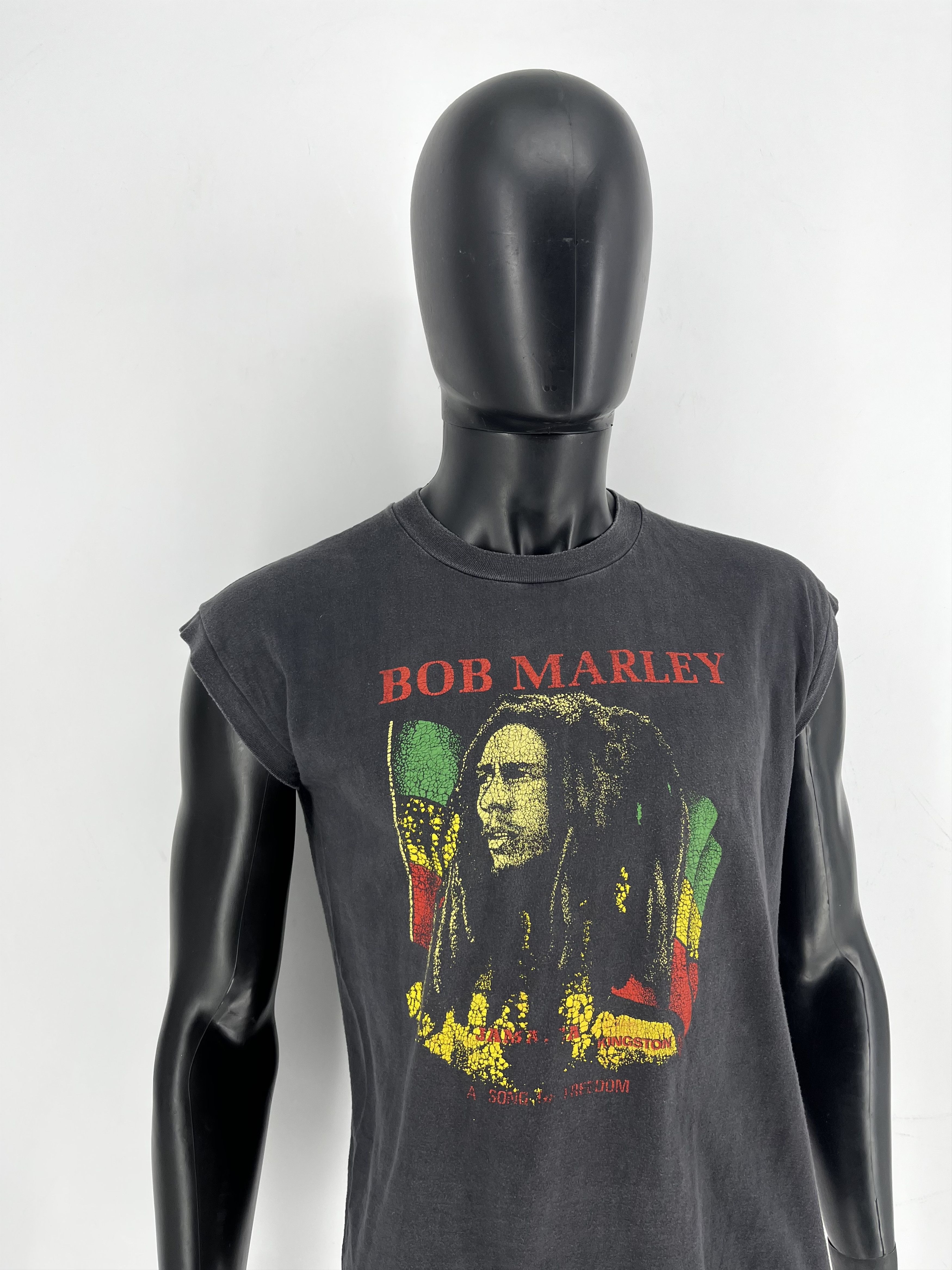 Bob Marley Vintage 90s Bob Marley Zion Rootswear Graphic Tshirt Sz M Size US M / EU 48-50 / 2 - 3 Thumbnail
