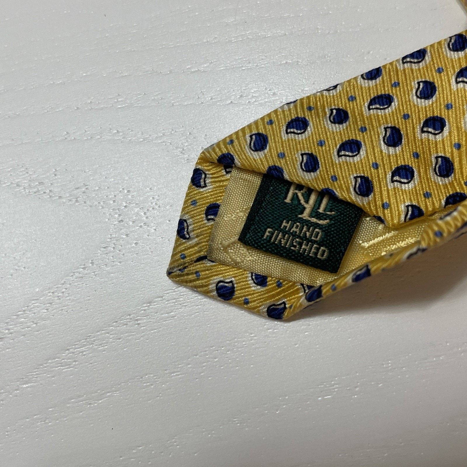 Polo Ralph Lauren Polo Ralph Lauren Men's Silk Tie Yellow Hand Made Vintage Size ONE SIZE - 5 Thumbnail