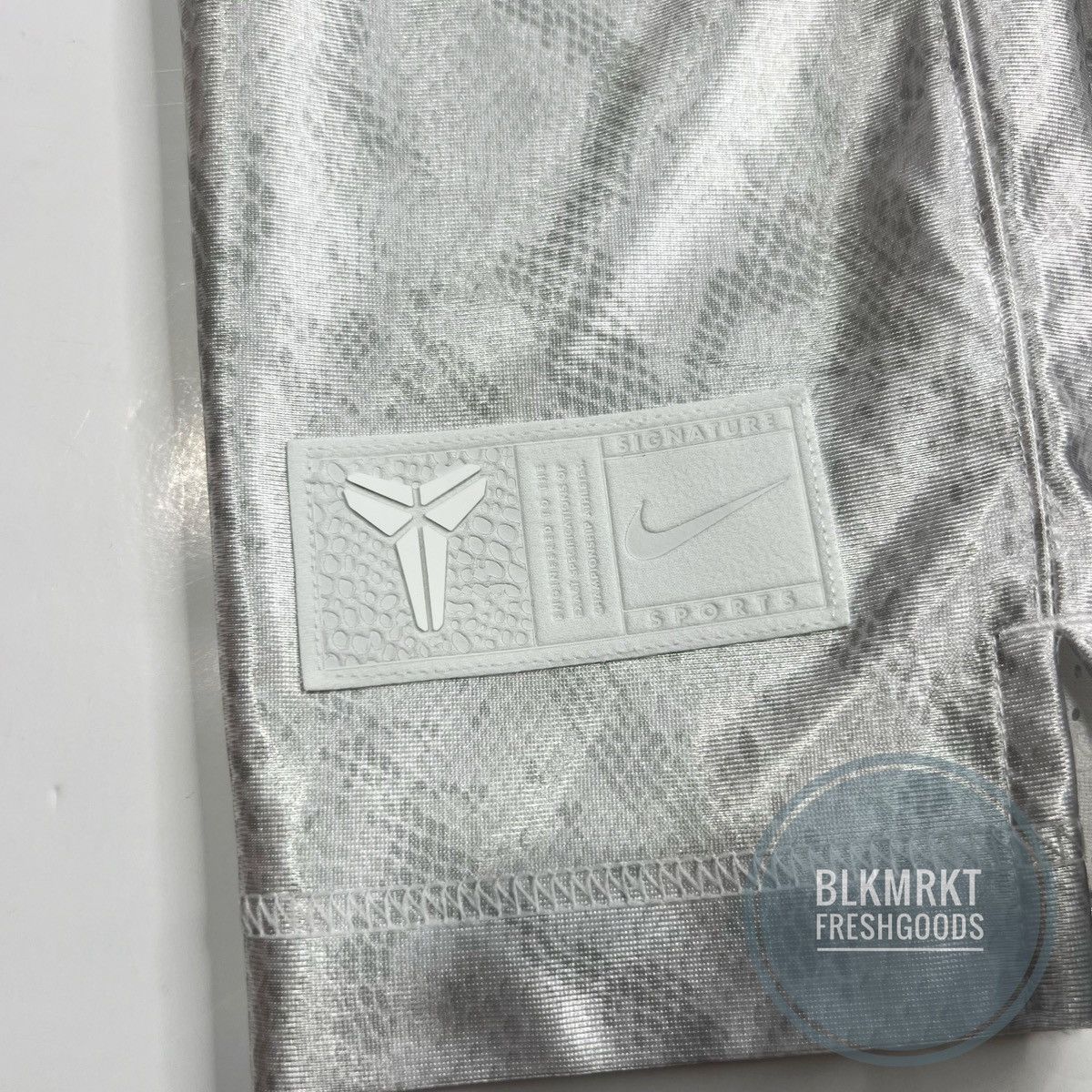 Nike Nike Kobe Standard Issue Reversible Jersey M Size US M / EU 48-50 / 2 - 3 Thumbnail
