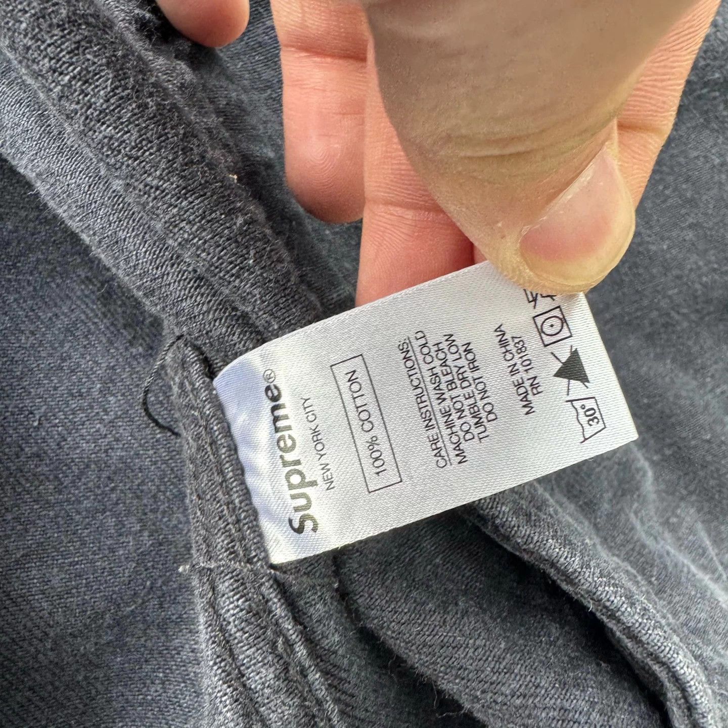 Supreme Supreme logo print black and white denim jacket Size US XL / EU 56 / 4 - 6 Thumbnail