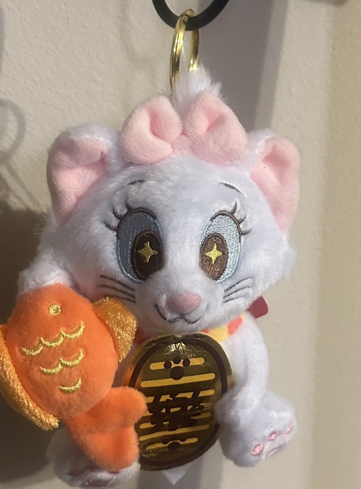 Disney Disney 2026 Lunar New Year Marie Key Chain HongKong Disney Size ONE SIZE - 2 Thumbnail