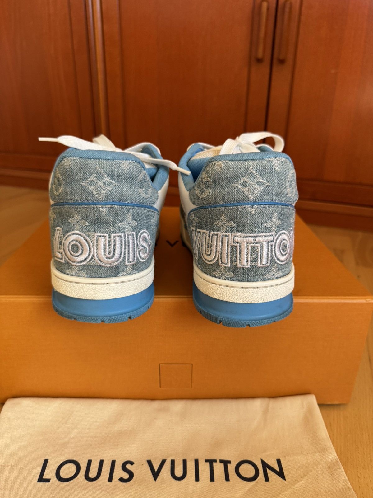 Louis Vuitton Louis Vuitton LV Trainer Velcro Strap Blue Denim Size US 10.5 / EU 43-44 - 8 Thumbnail