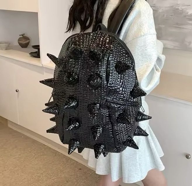 Japanese Brand × Vintage Hedgehog Shape PU Backpacks Size ONE SIZE - 1 Thumbnail