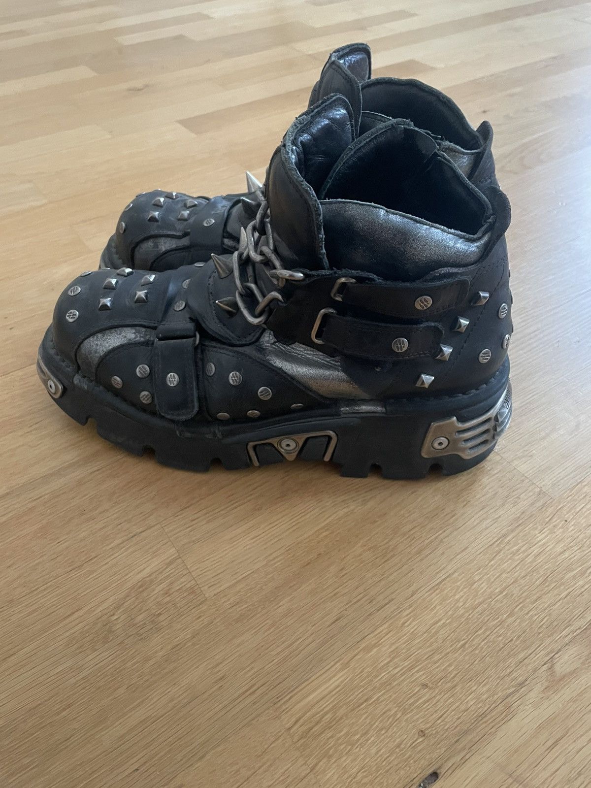 New Rock Spikes New Rock Size US 10 / EU 43 - 6 Thumbnail
