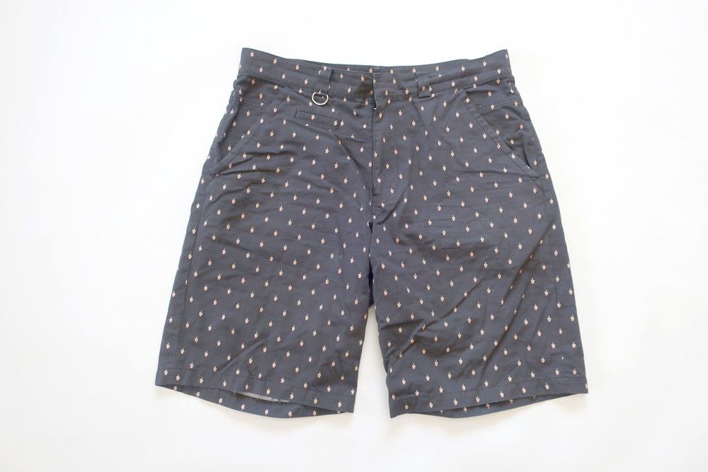 Undercover (4) Undercover Middle Finger Shorts W35 Black 2012 Size US 35 - 1 Thumbnail