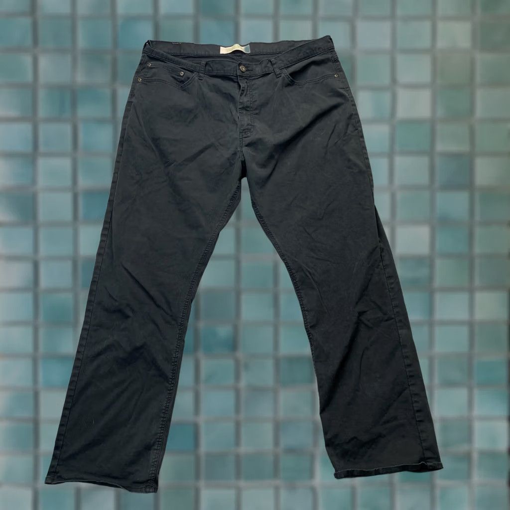 Wrangler VINTAGE Wrangler Pants Mens 40x30 Black Chino Cotton Stretch Straight Fit Dark Wash Size US 40 / EU 56 - 1 Thumbnail