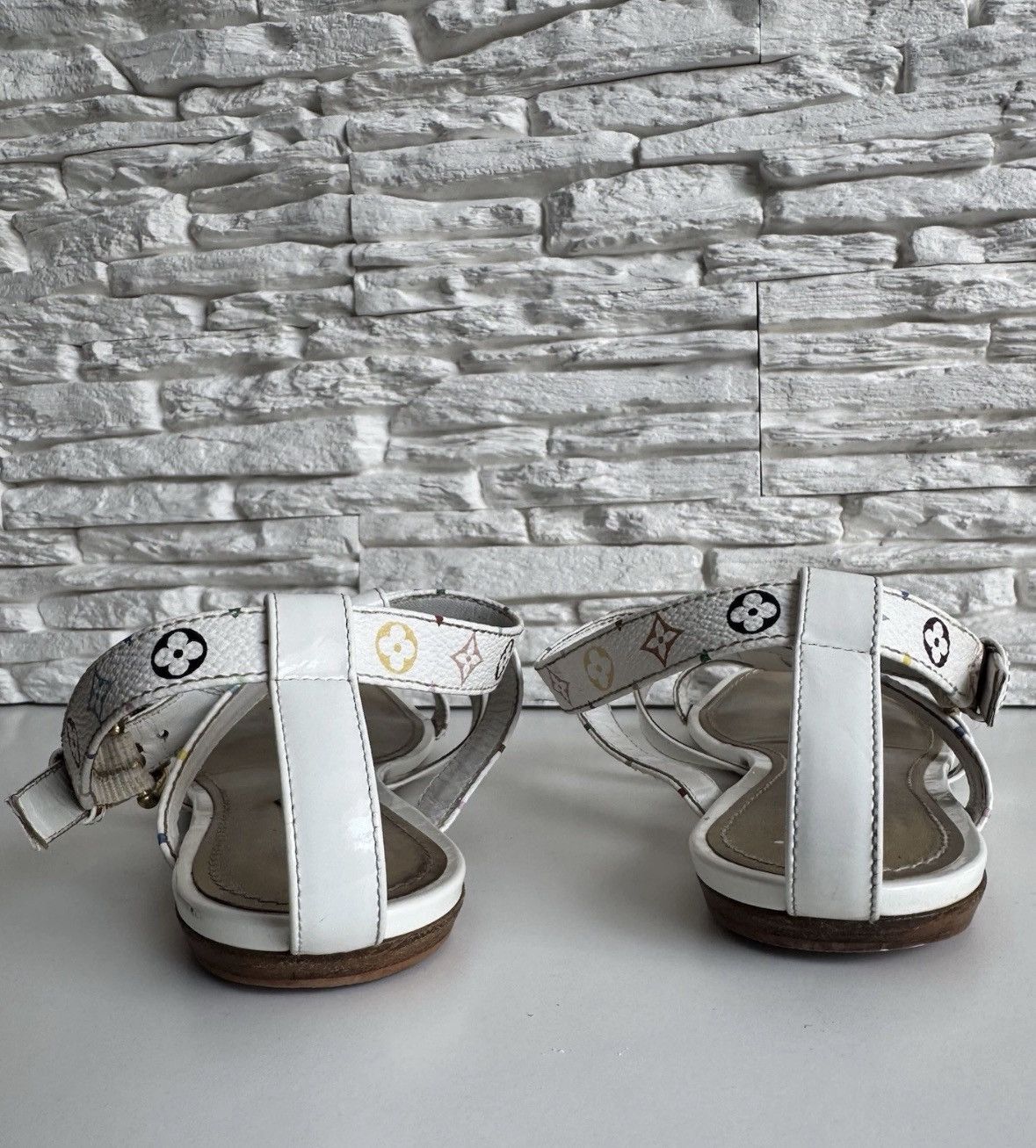 Louis Vuitton Louis Vuitton multicolor leather sandals white monogram Y2K Size US 8 / IT 38 - 8 Thumbnail