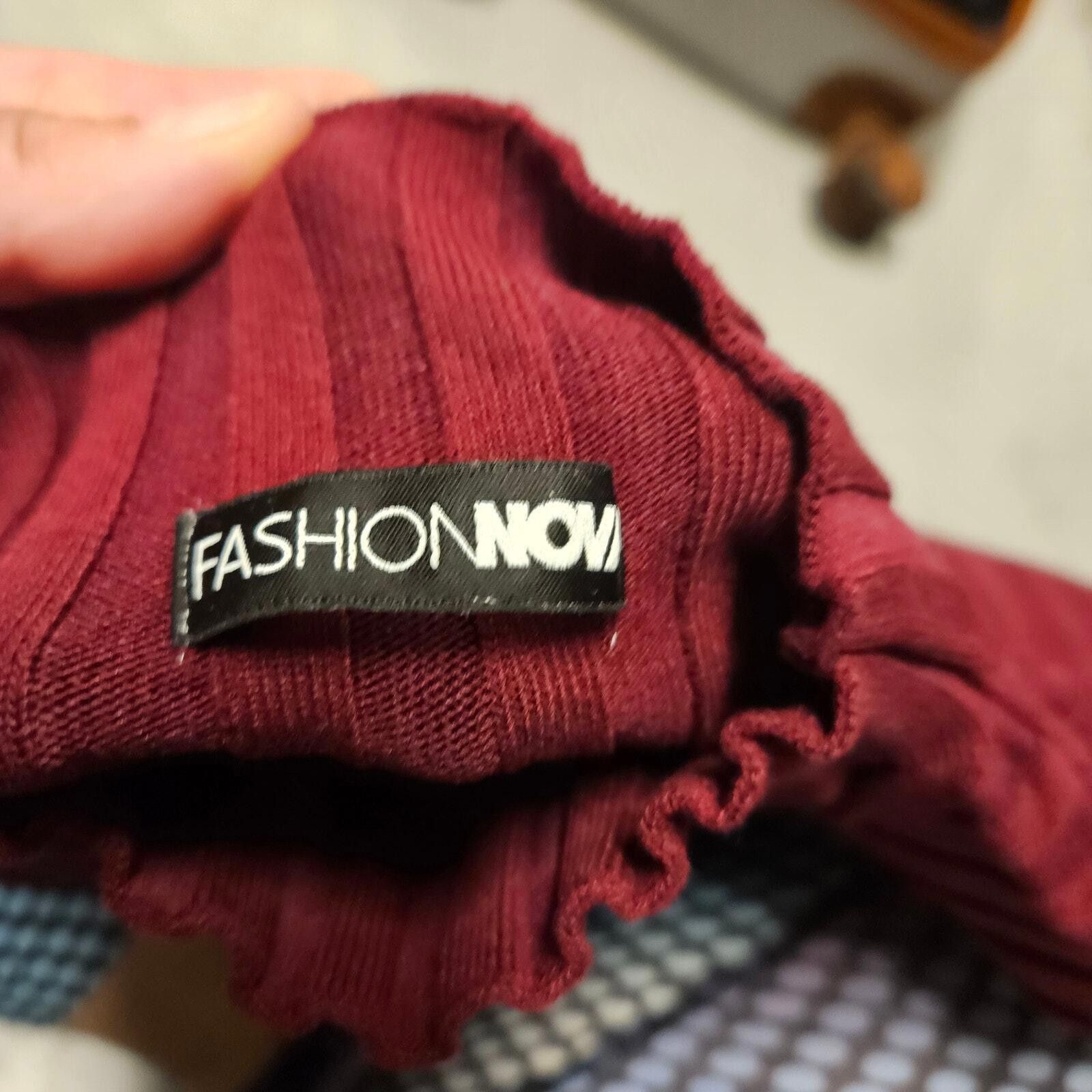 Fashion Nova Fashion Nova Ribbed Sweater Size M with Bell Sleeves Size S / US 4 / IT 40 - 4 Thumbnail