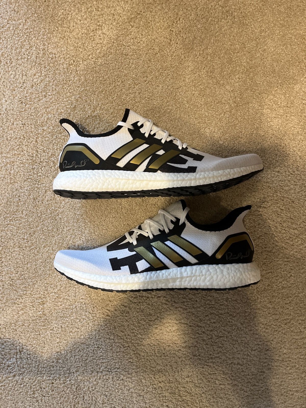 Adidas AM4 “Showtime Mahomes”