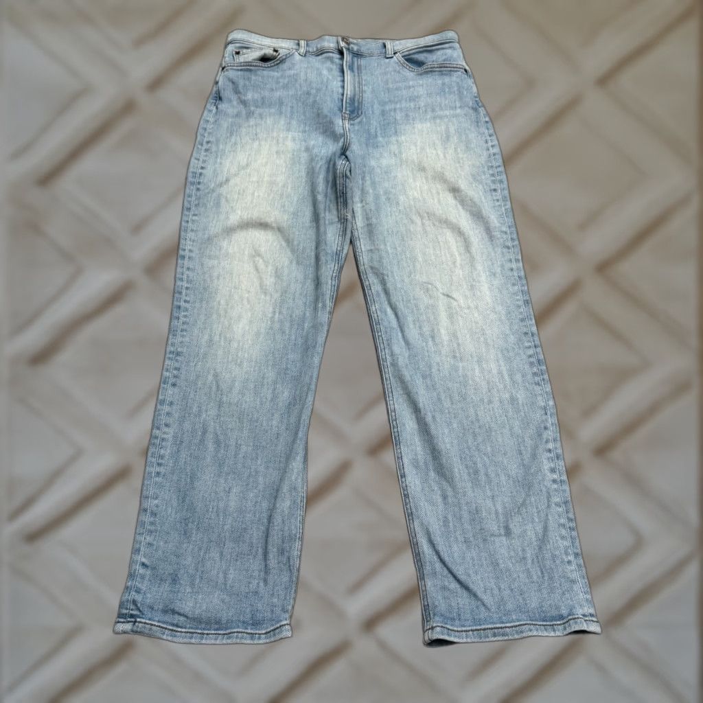 Reformation VINTAGE Reformation Claudia Relaxed Straight Leg Denim Jeans Womens 30 Curacao High Rise Blue 30 Jeans Womens Size 24" / US 00 / IT 34 - 1 Thumbnail