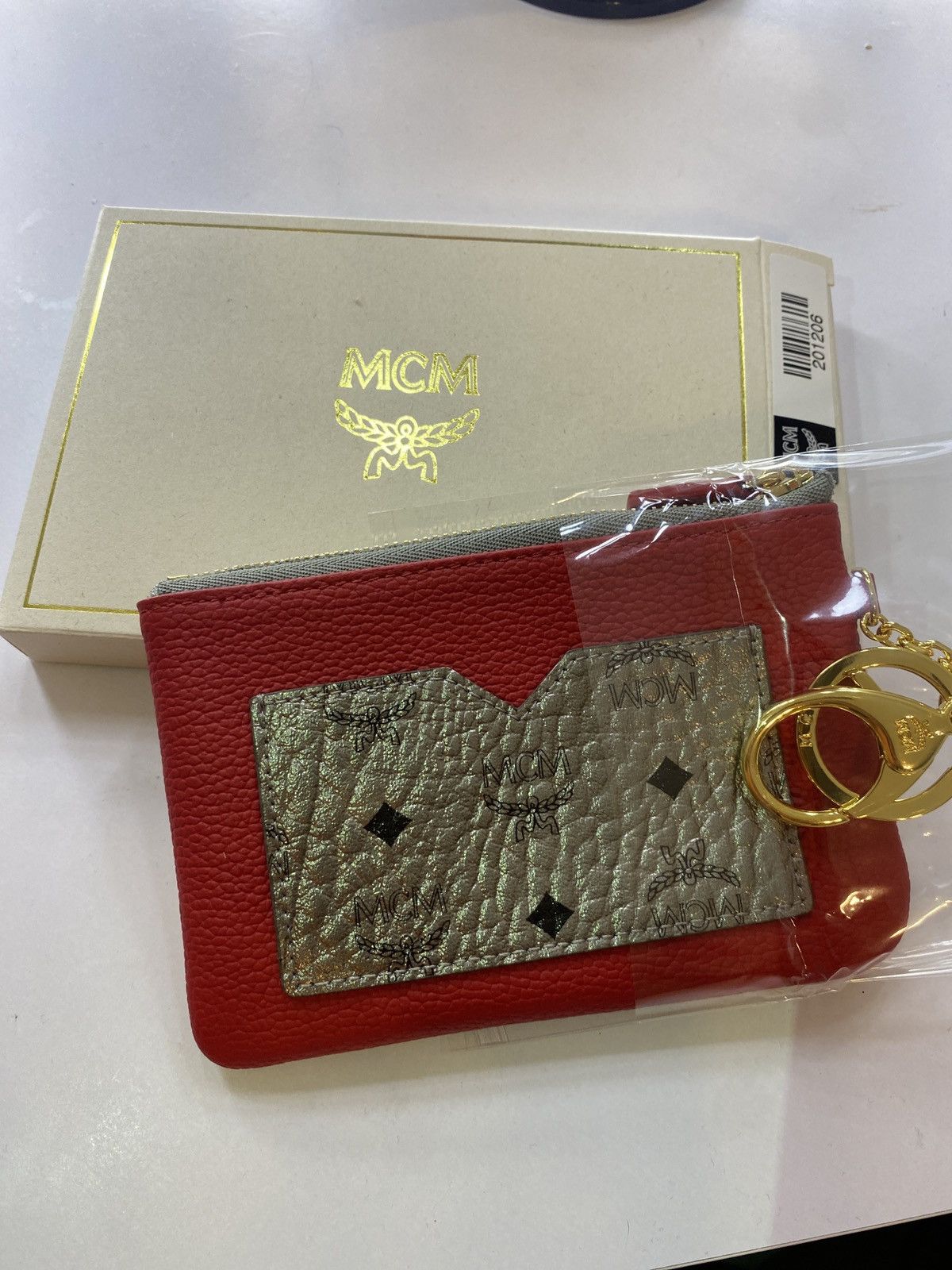 MCM Mcm key case red / silver Size ONE SIZE - 1 Thumbnail