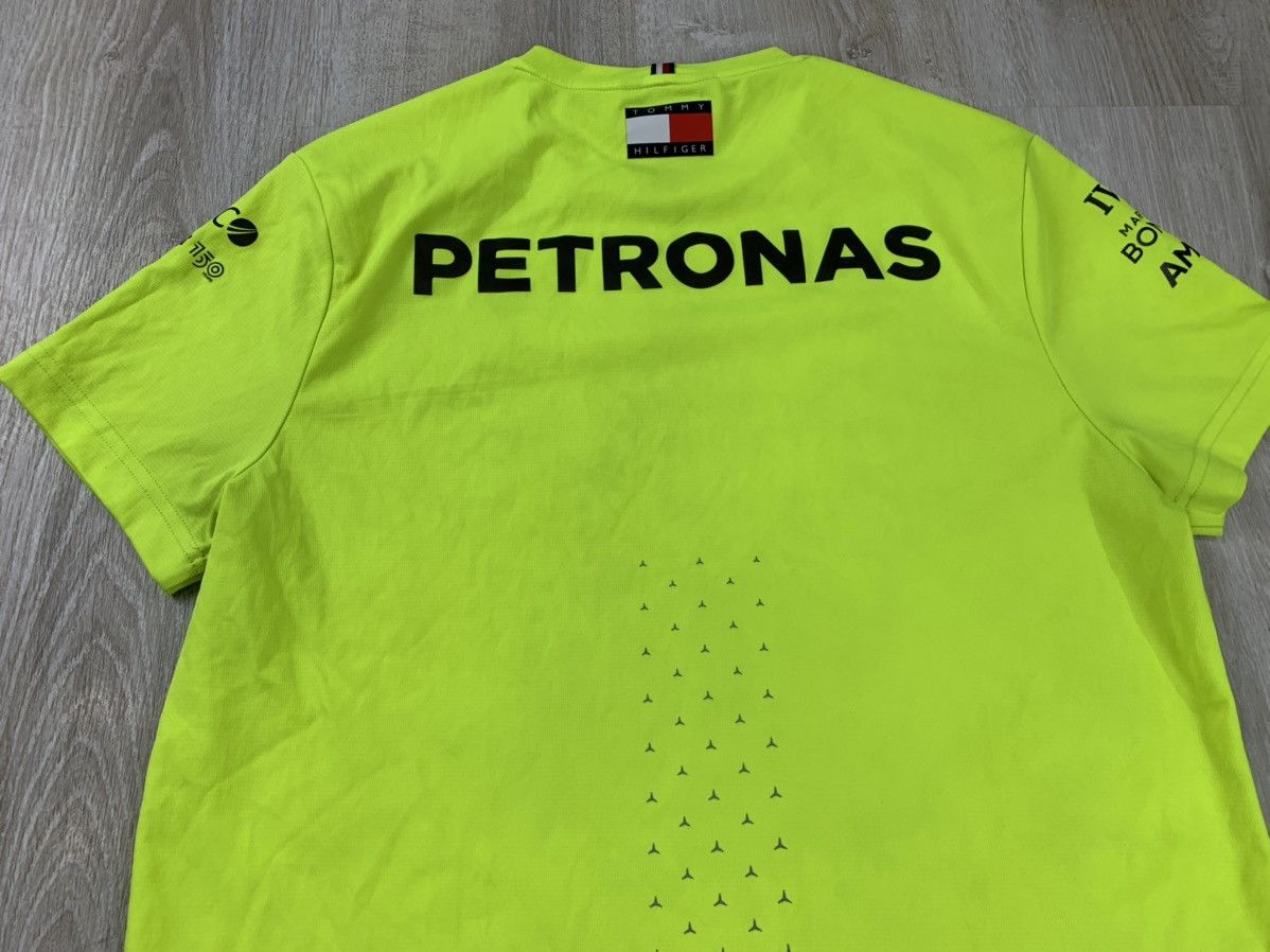 Tommy Hilfiger Mens t shirt Tommy Hilfiger AMG Petronas Formula1 Size S Size US S / EU 44-46 / 1 - 13 Thumbnail