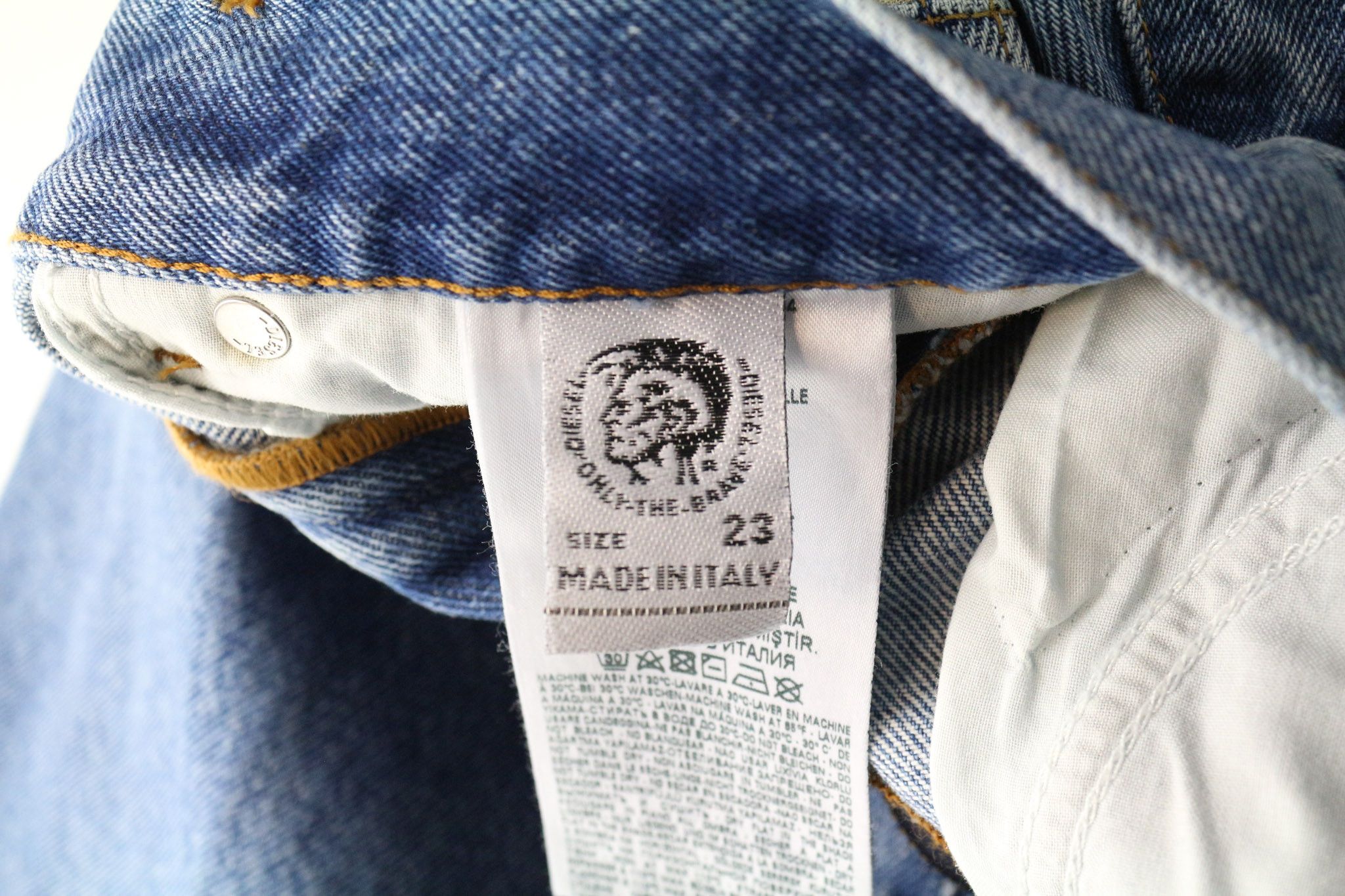 Diesel WIDEE 0077V W23/L32 Blue Girls Jeans 71715 Size 23" - 7 Thumbnail